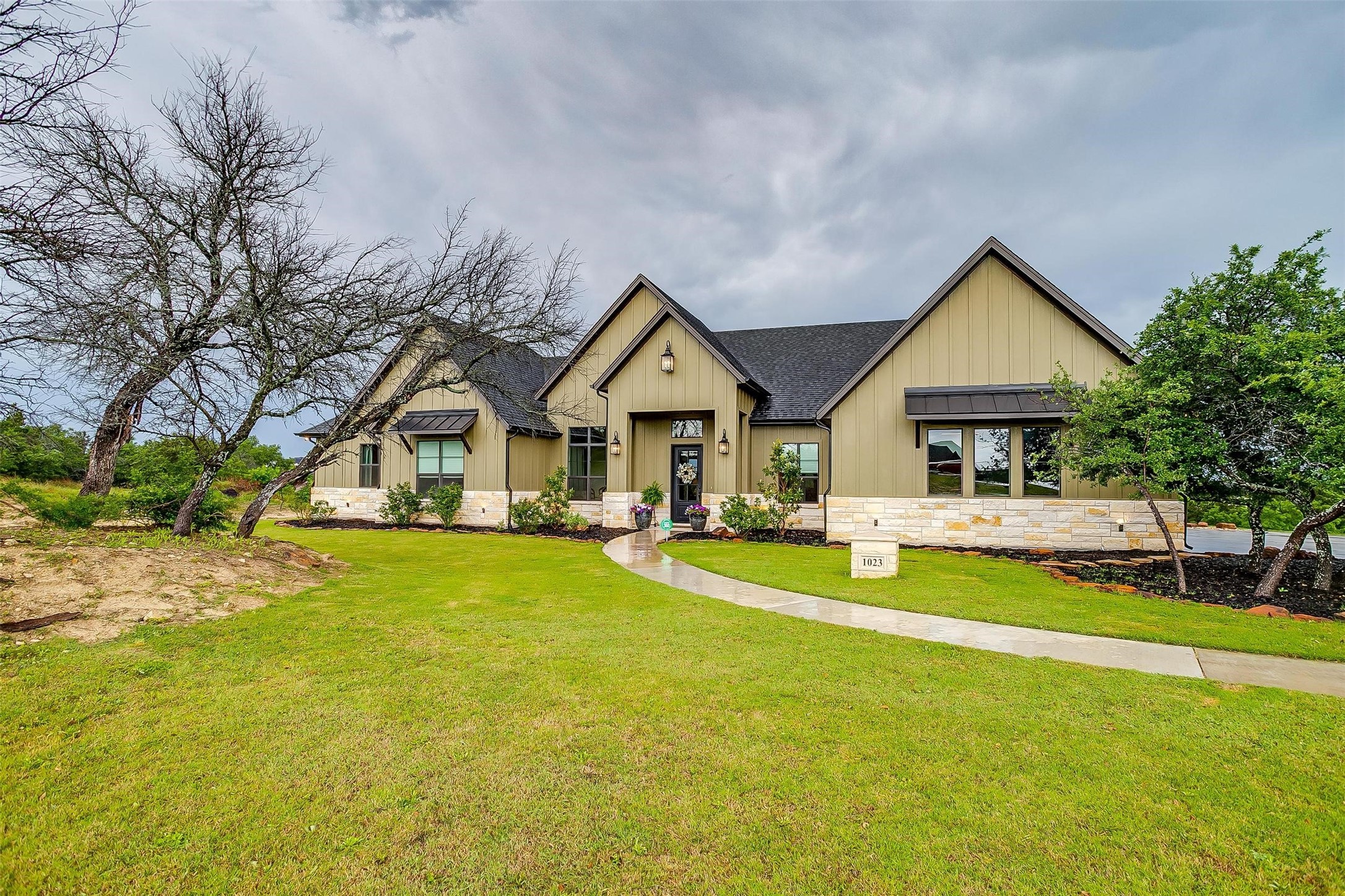 1023 Sweeney Way