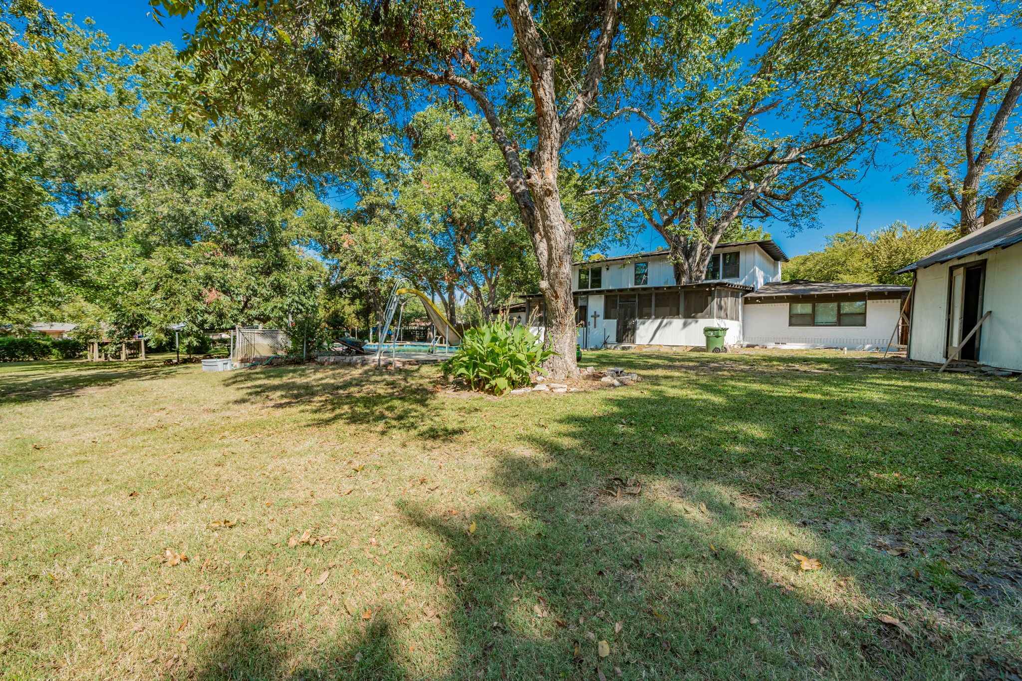 2515 S 5th Street