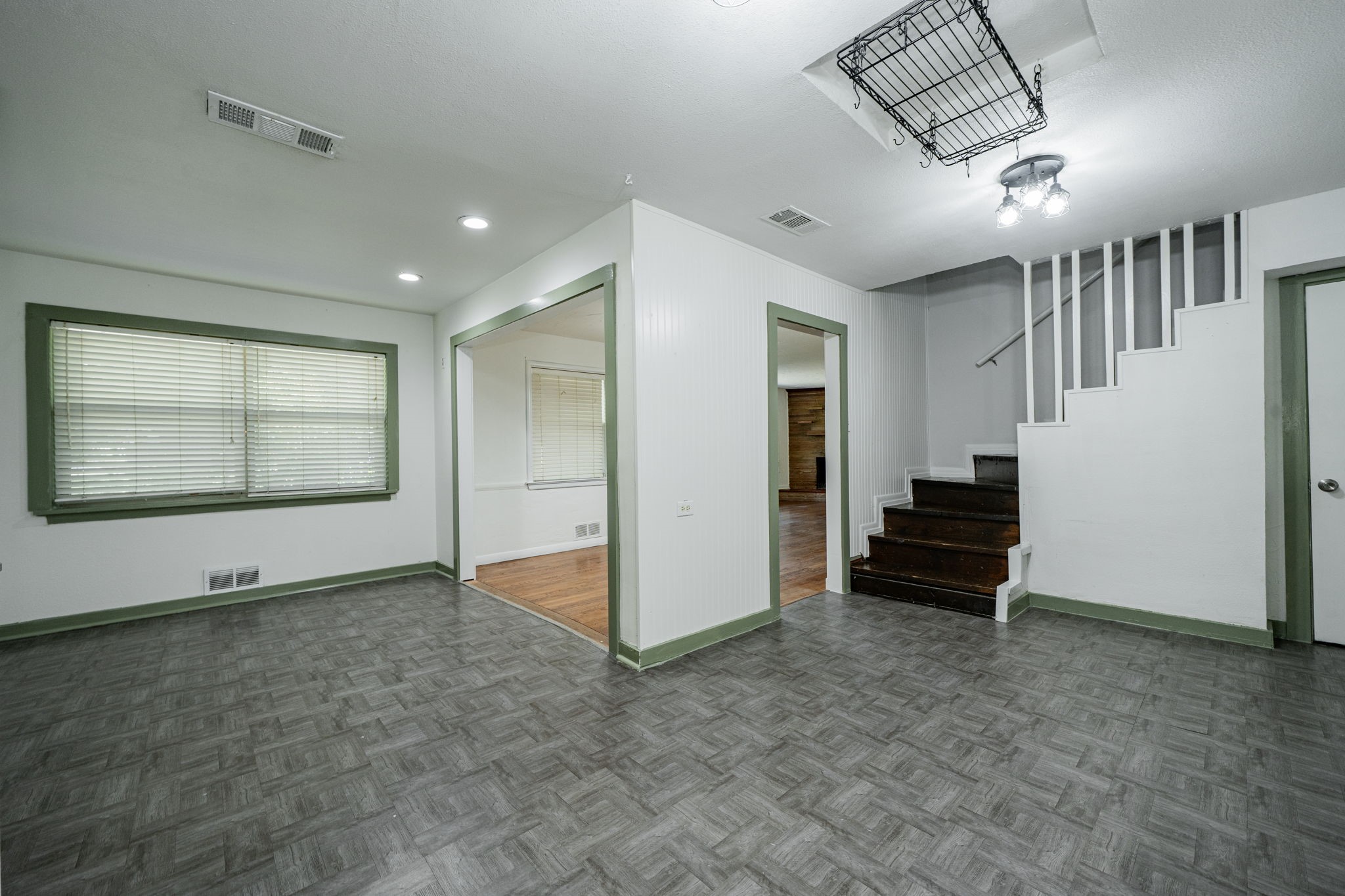 2515 S 5th Street