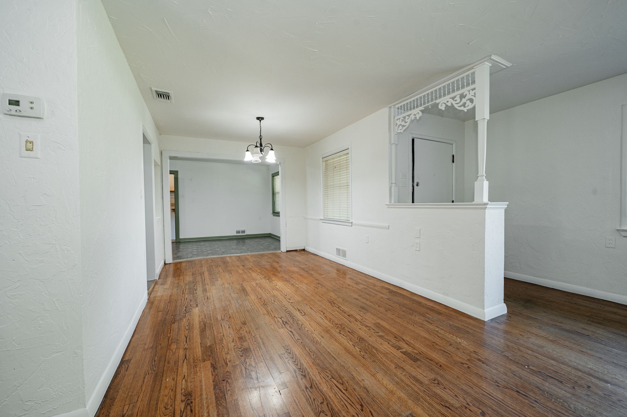 2515 S 5th Street