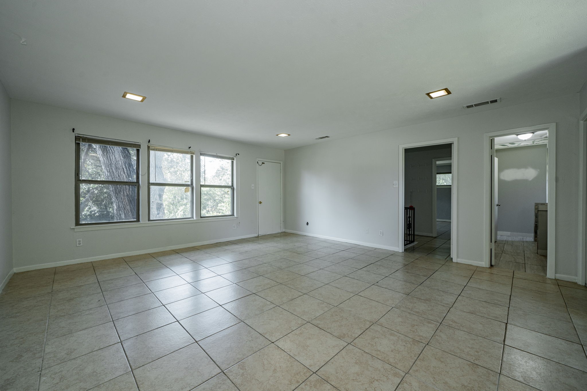 2515 S 5th Street