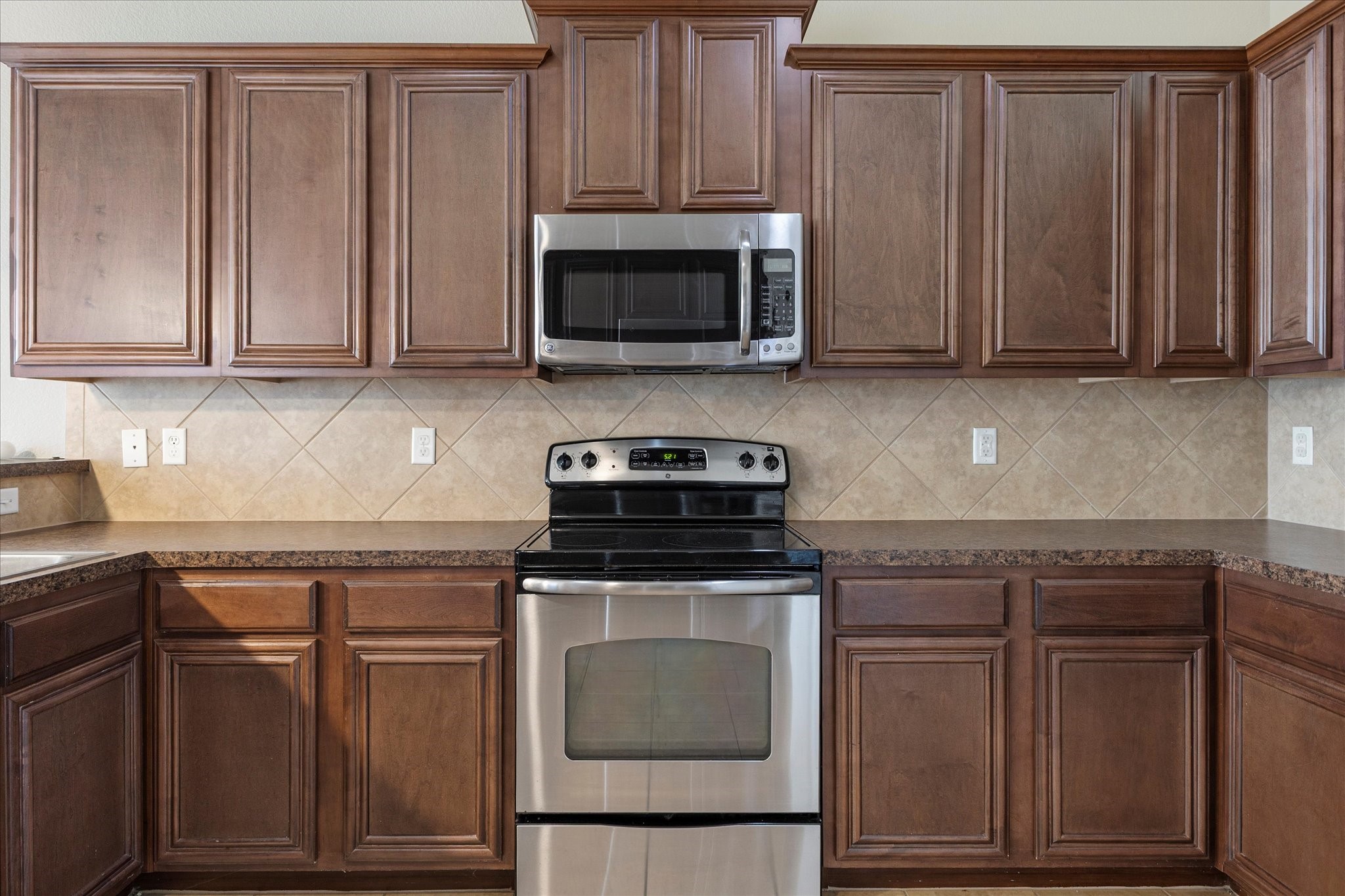 2011 Sterling Gate Drive