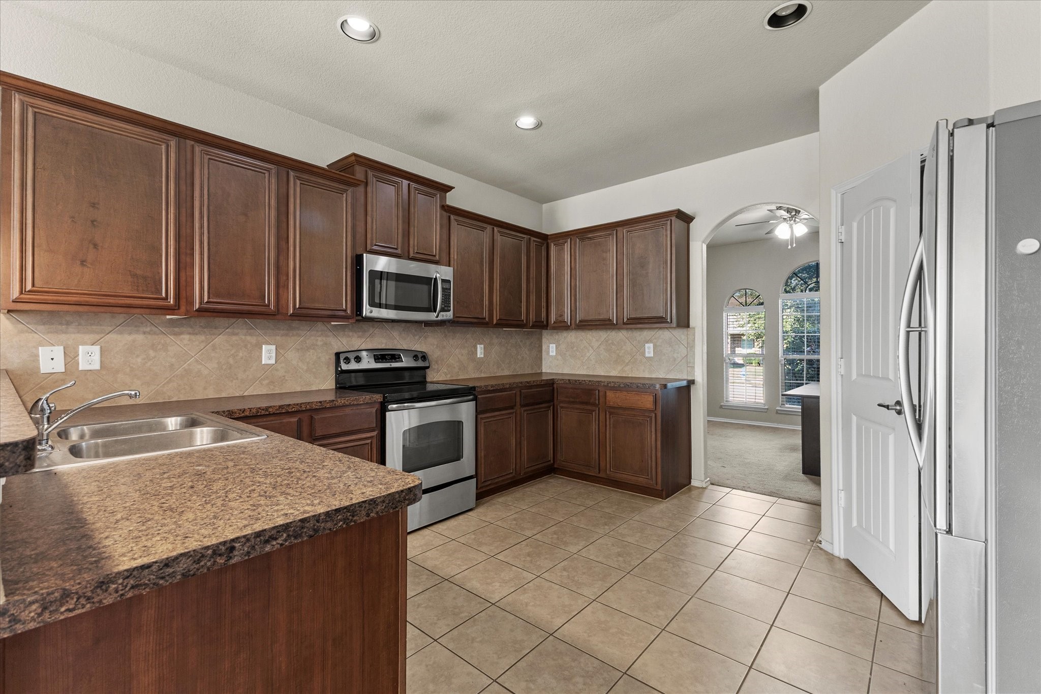 2011 Sterling Gate Drive