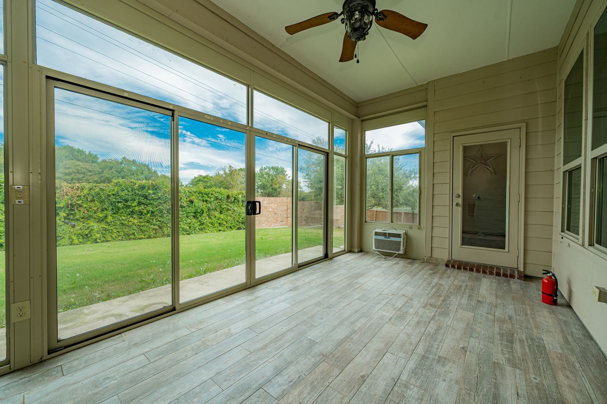 5104 Grove Cove Drive