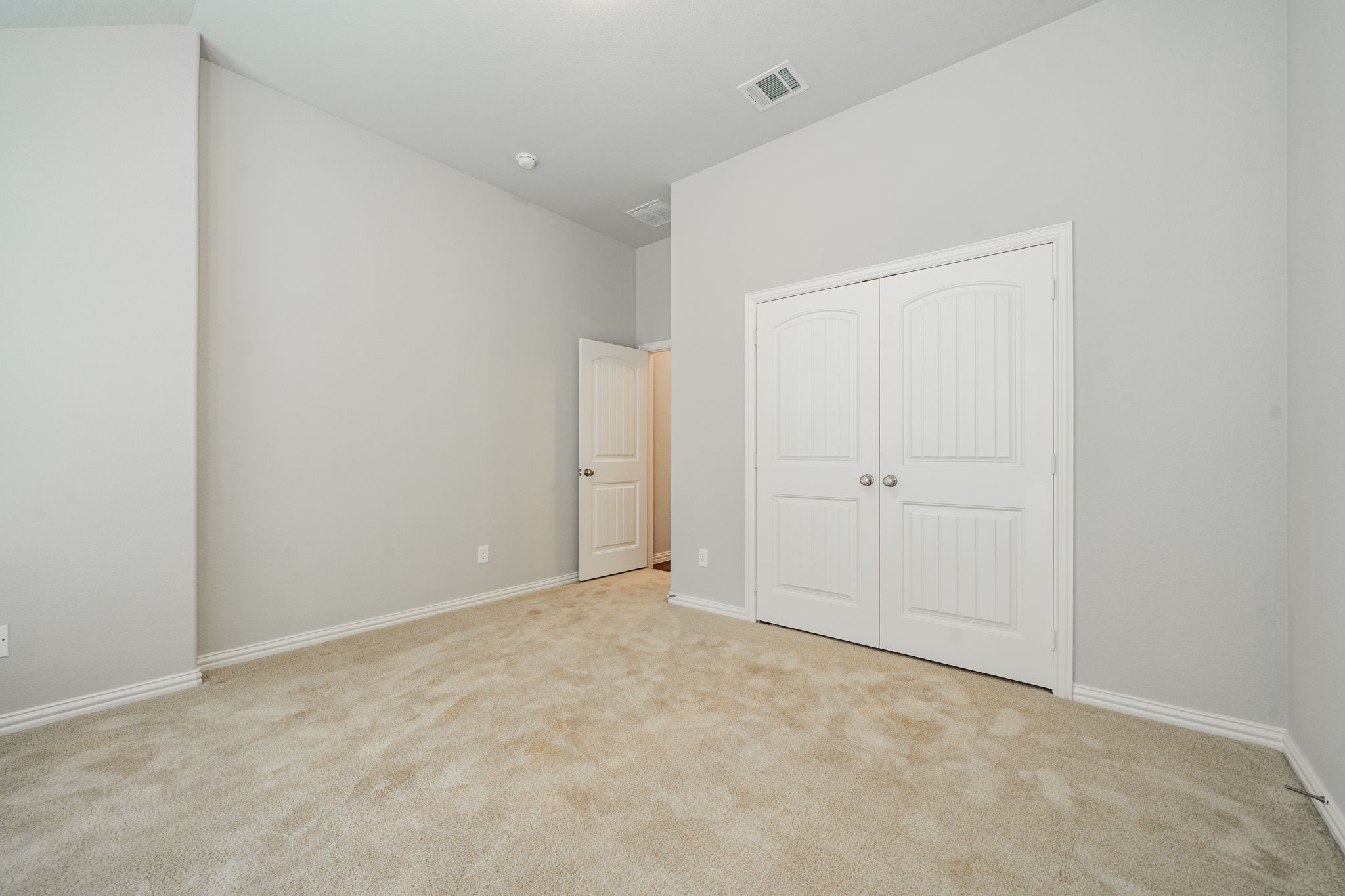 5104 Grove Cove Drive