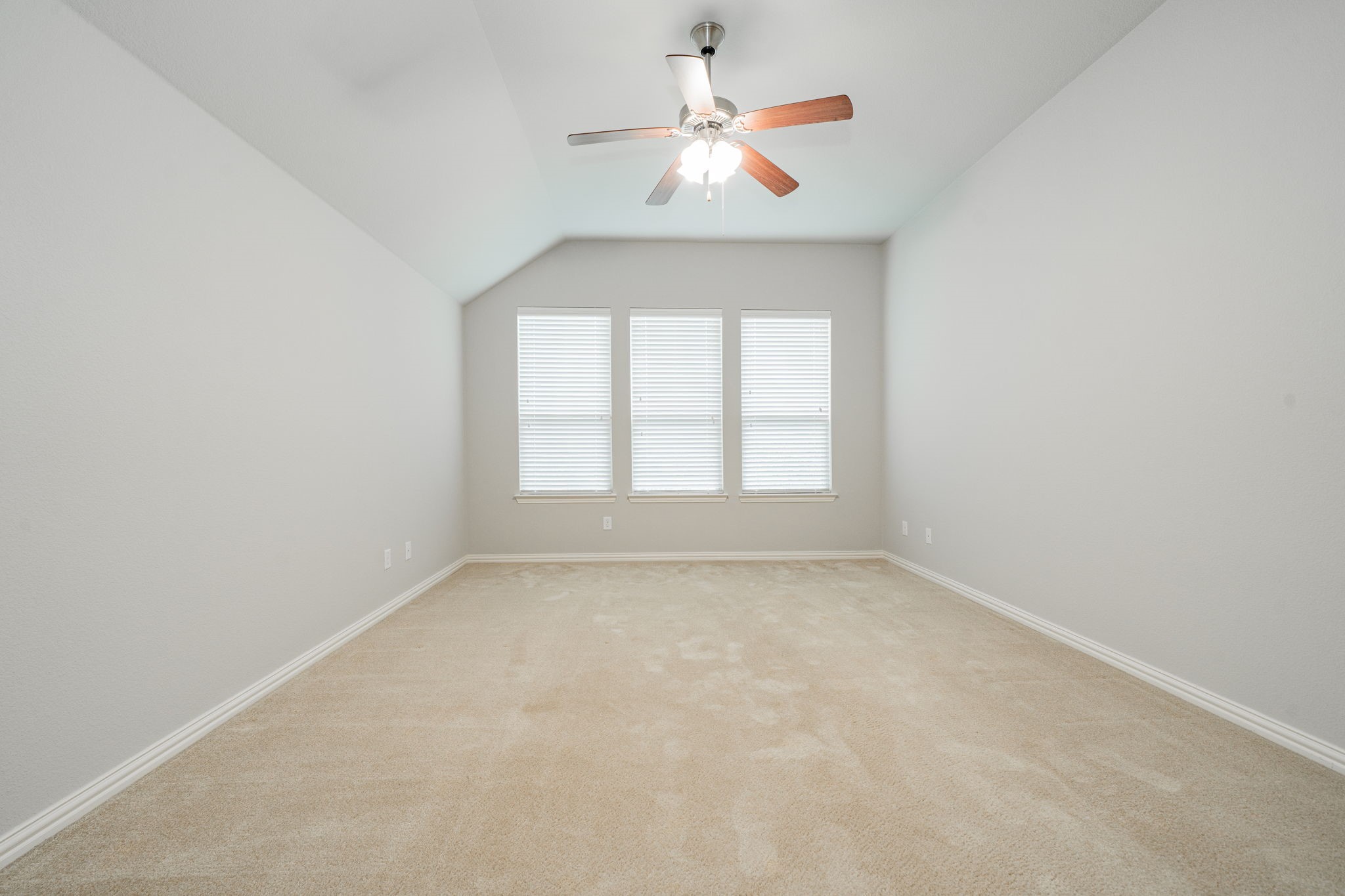 5104 Grove Cove Drive