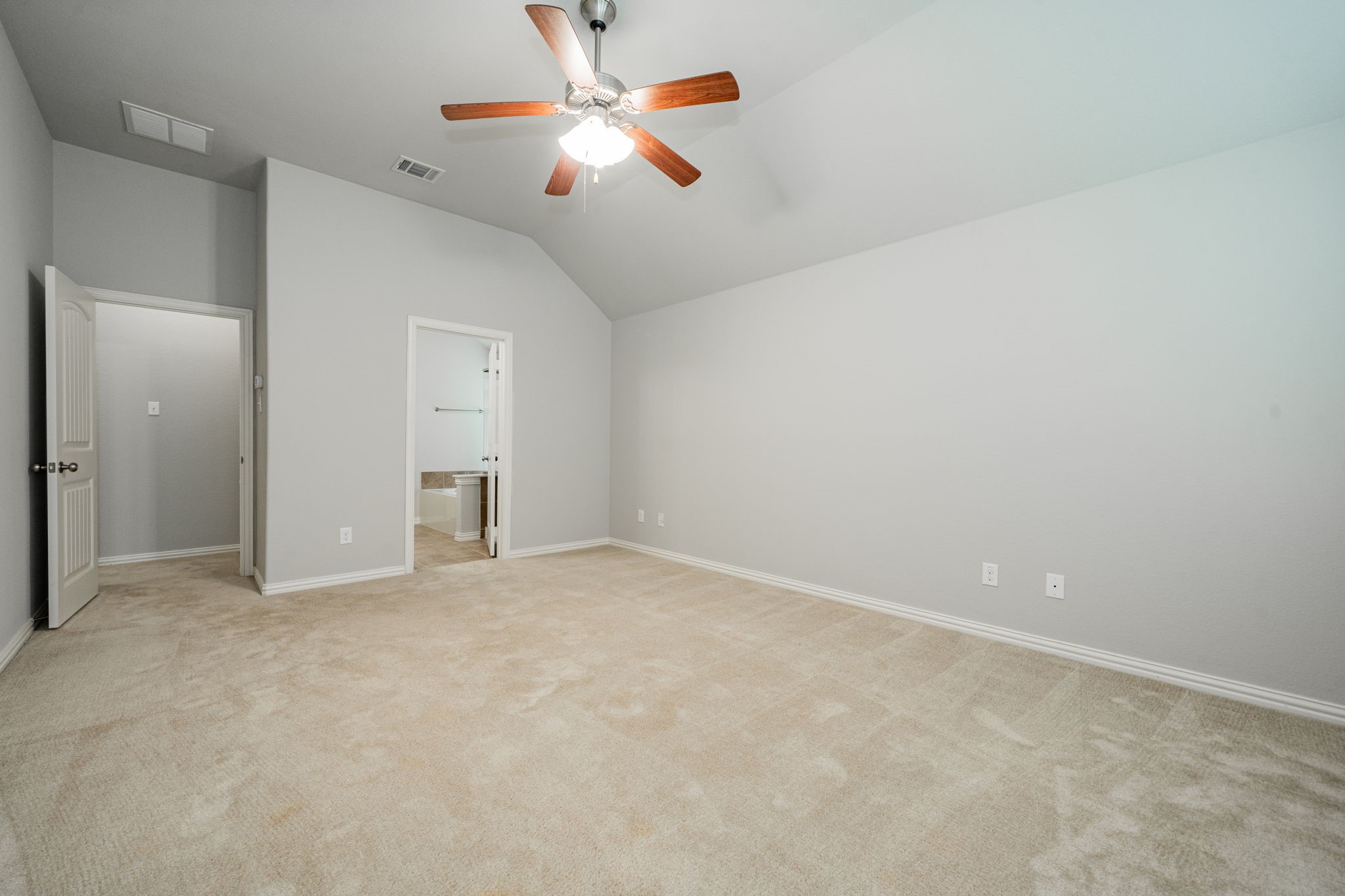 5104 Grove Cove Drive