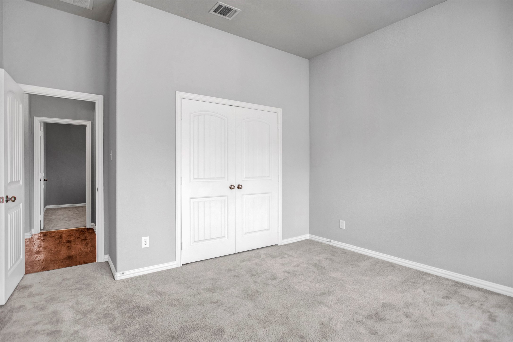 5104 Grove Cove Drive