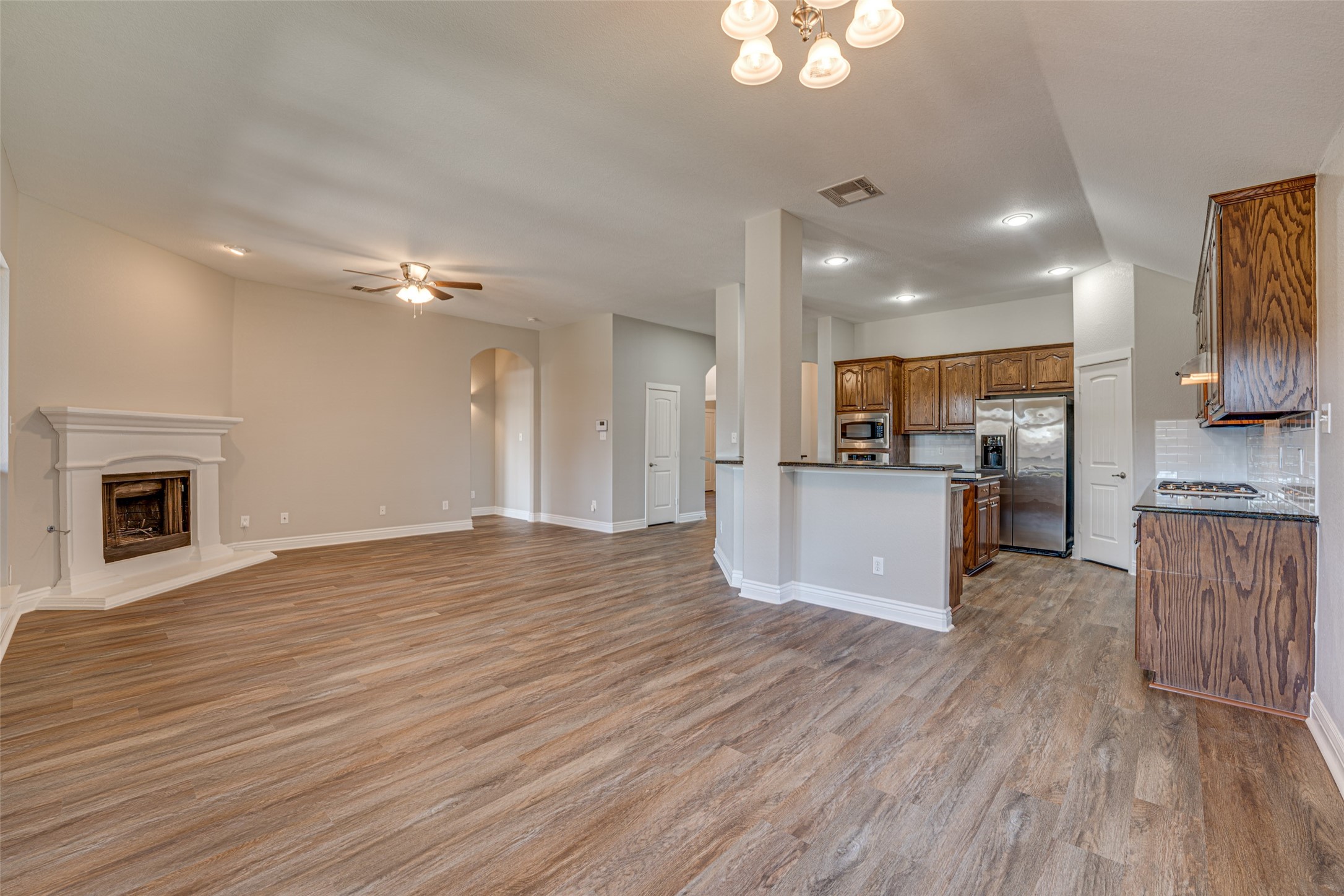 5616 Chateau Drive