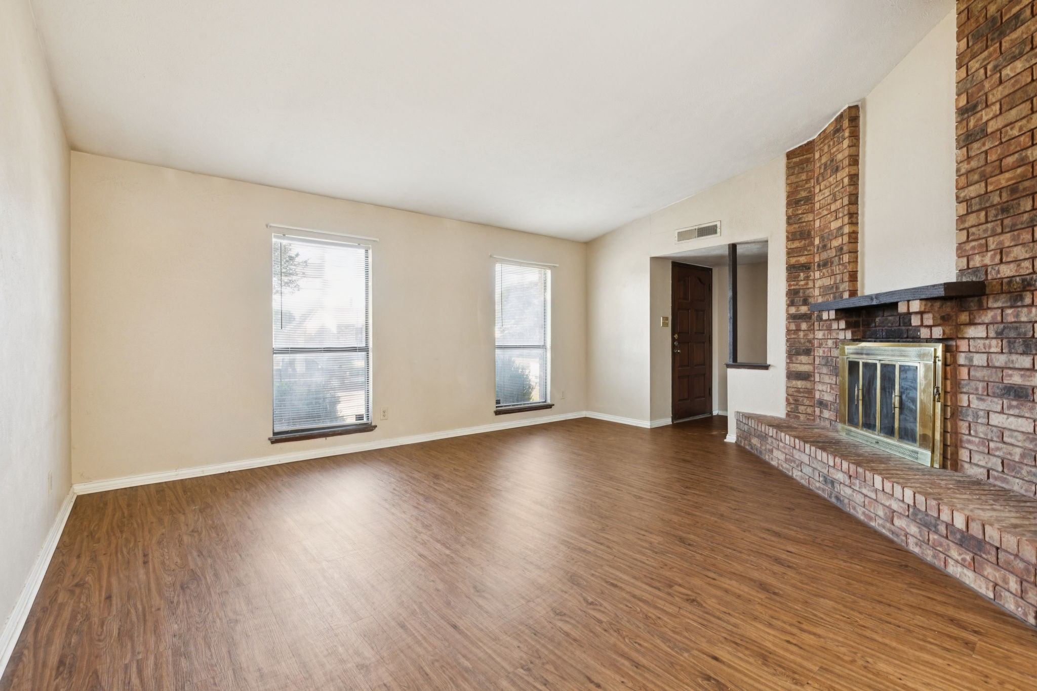 8505 Woodside Road