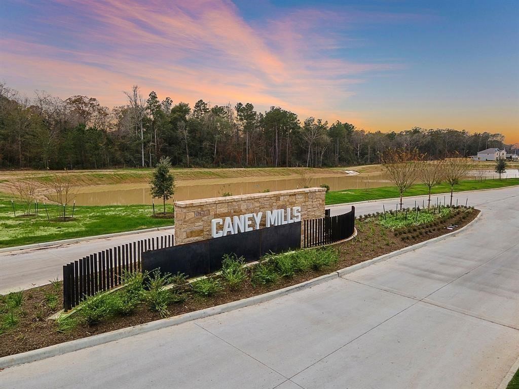 14207 Cypress Laurel Court