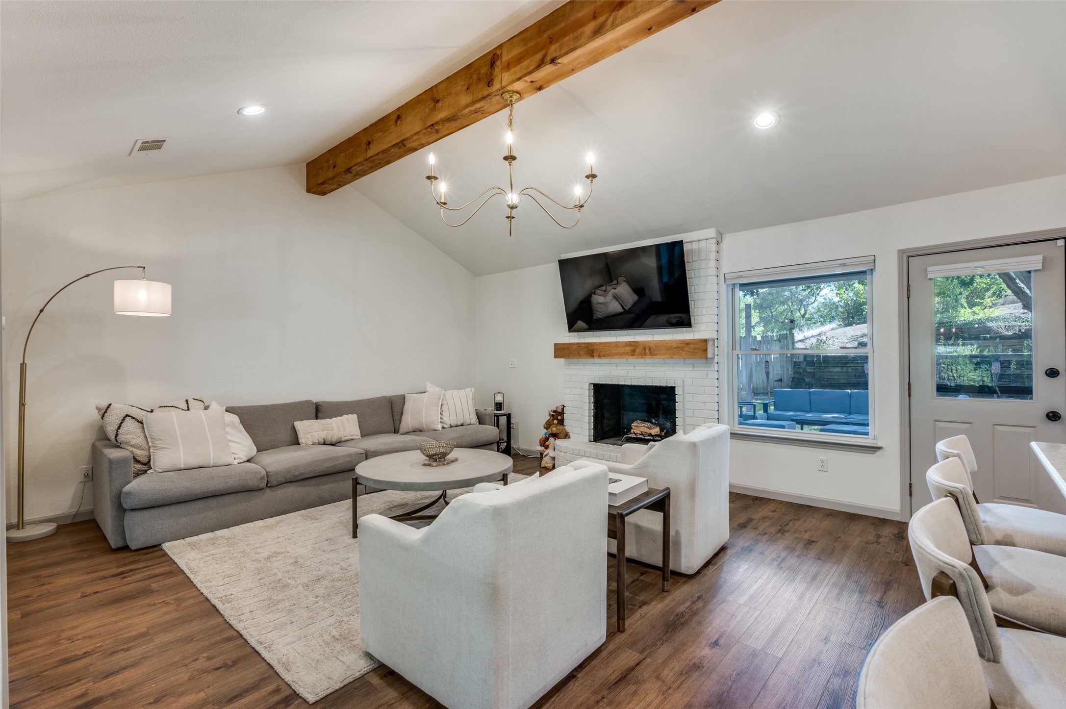 140 Willow Ridge Road