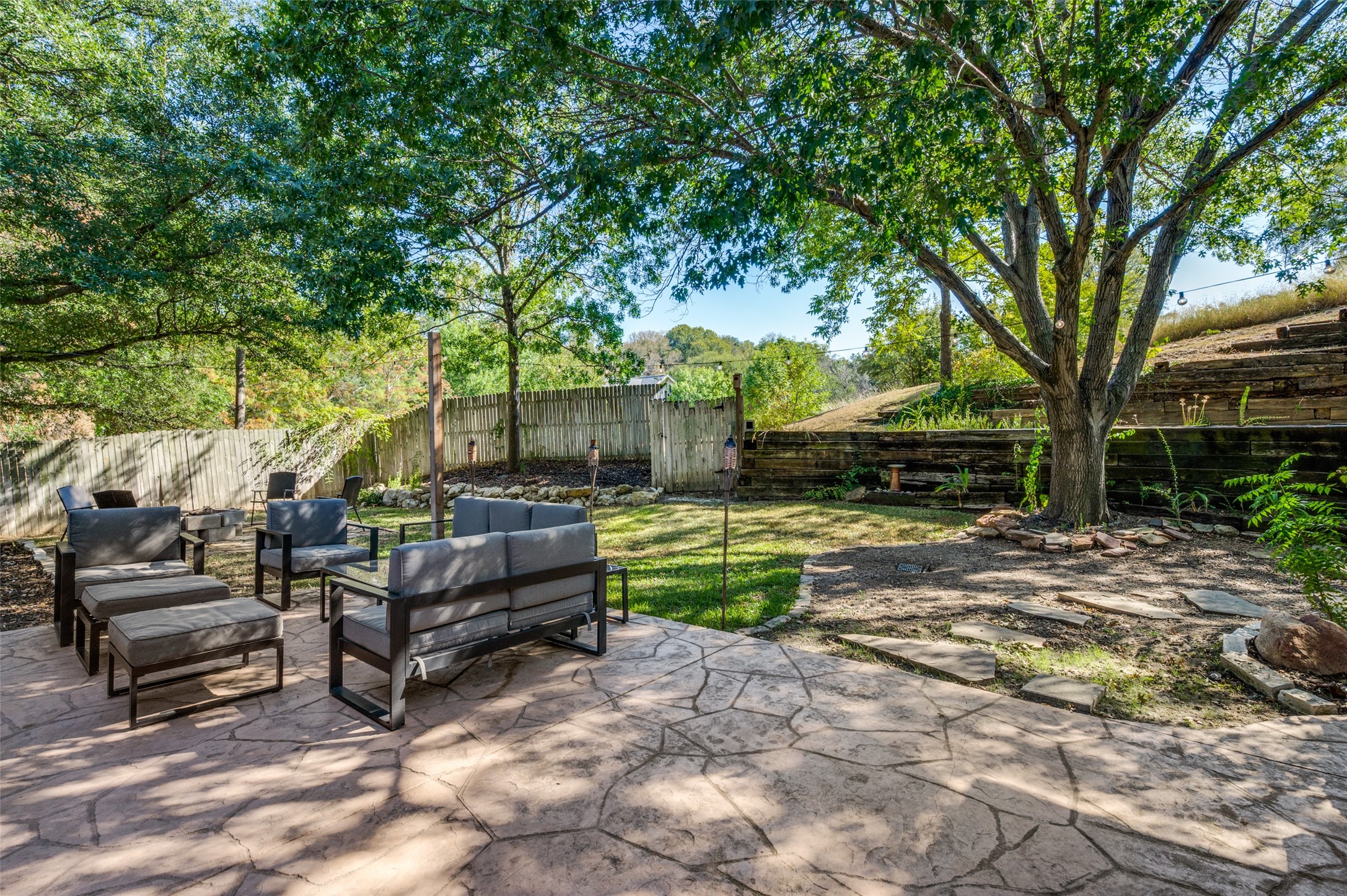 140 Willow Ridge Road