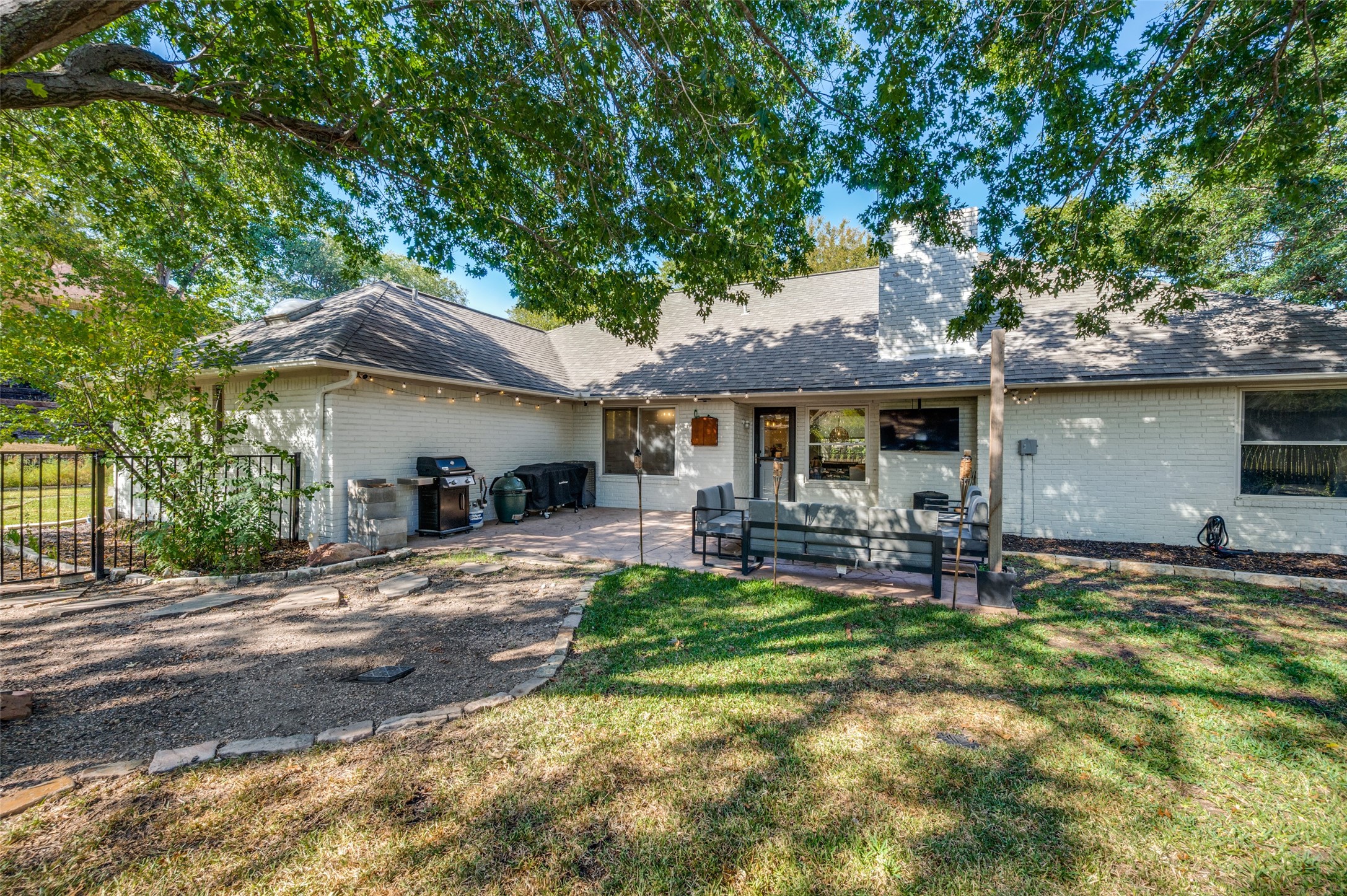 140 Willow Ridge Road