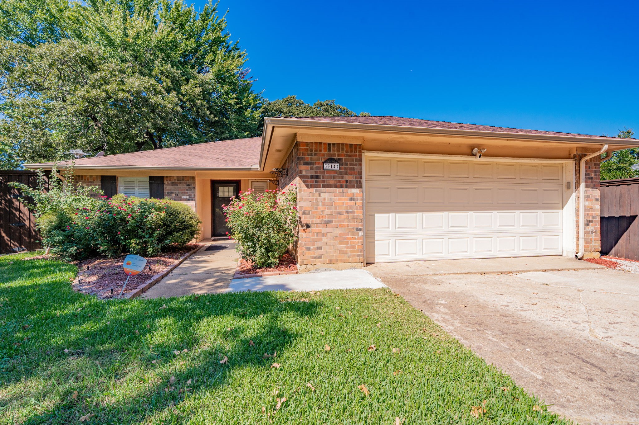 5314 Bright Star Trail