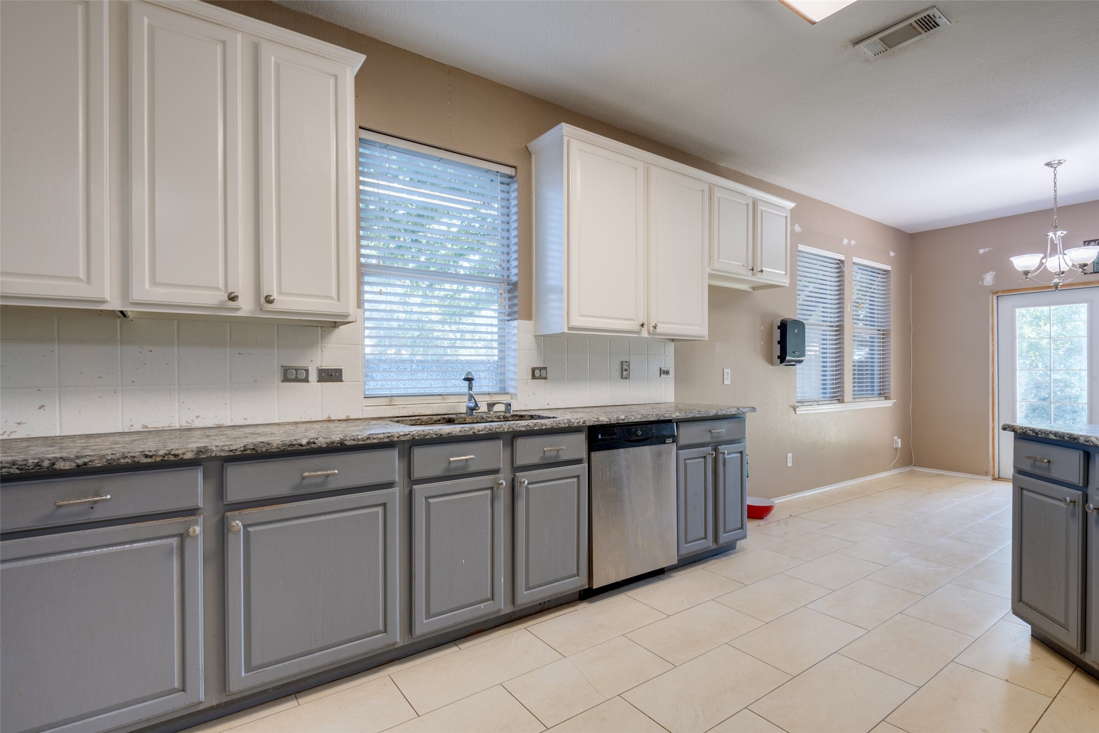135 Cherrytree Trail