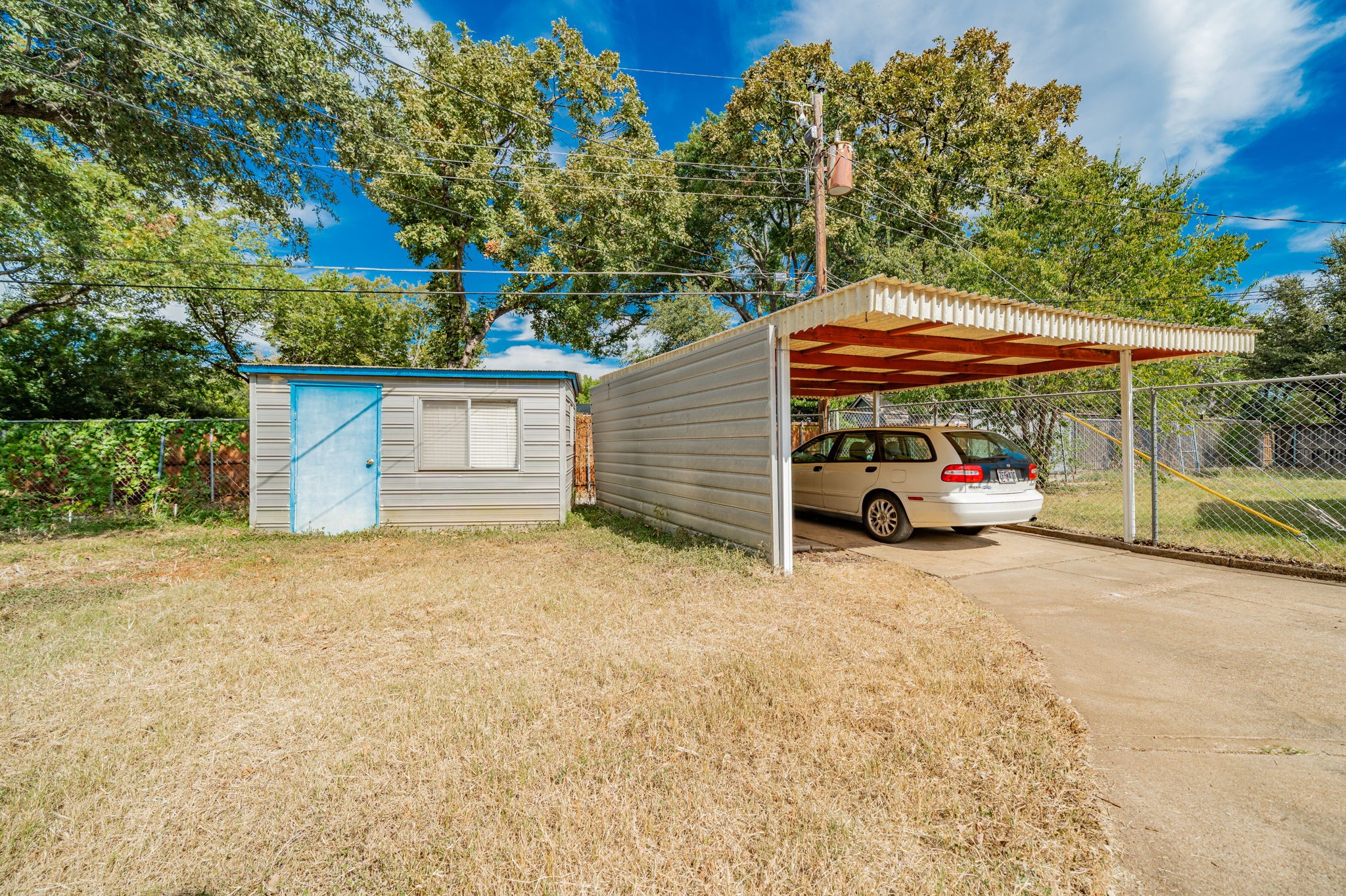 1759 Gross Road