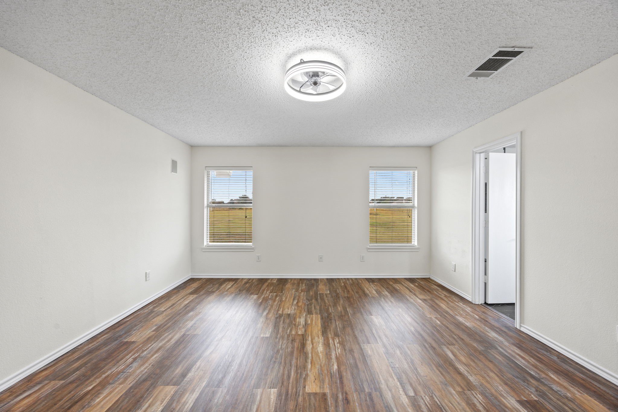 1930 Silver View Lane