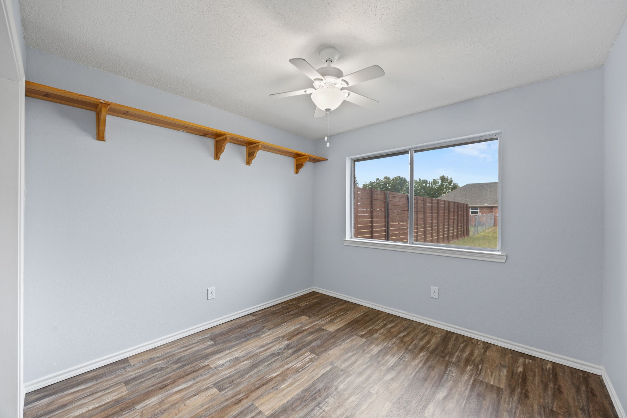 1930 Silver View Lane