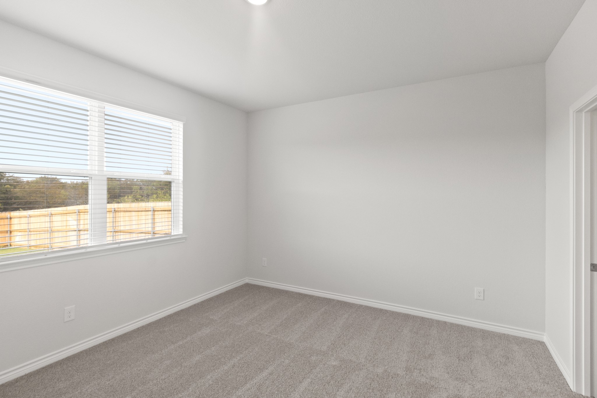 1606 Romans Road
