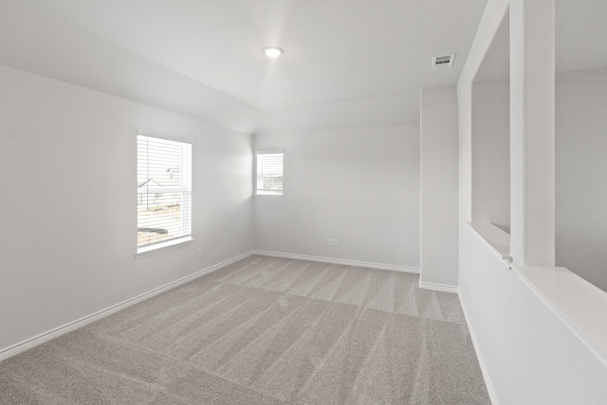 1606 Romans Road