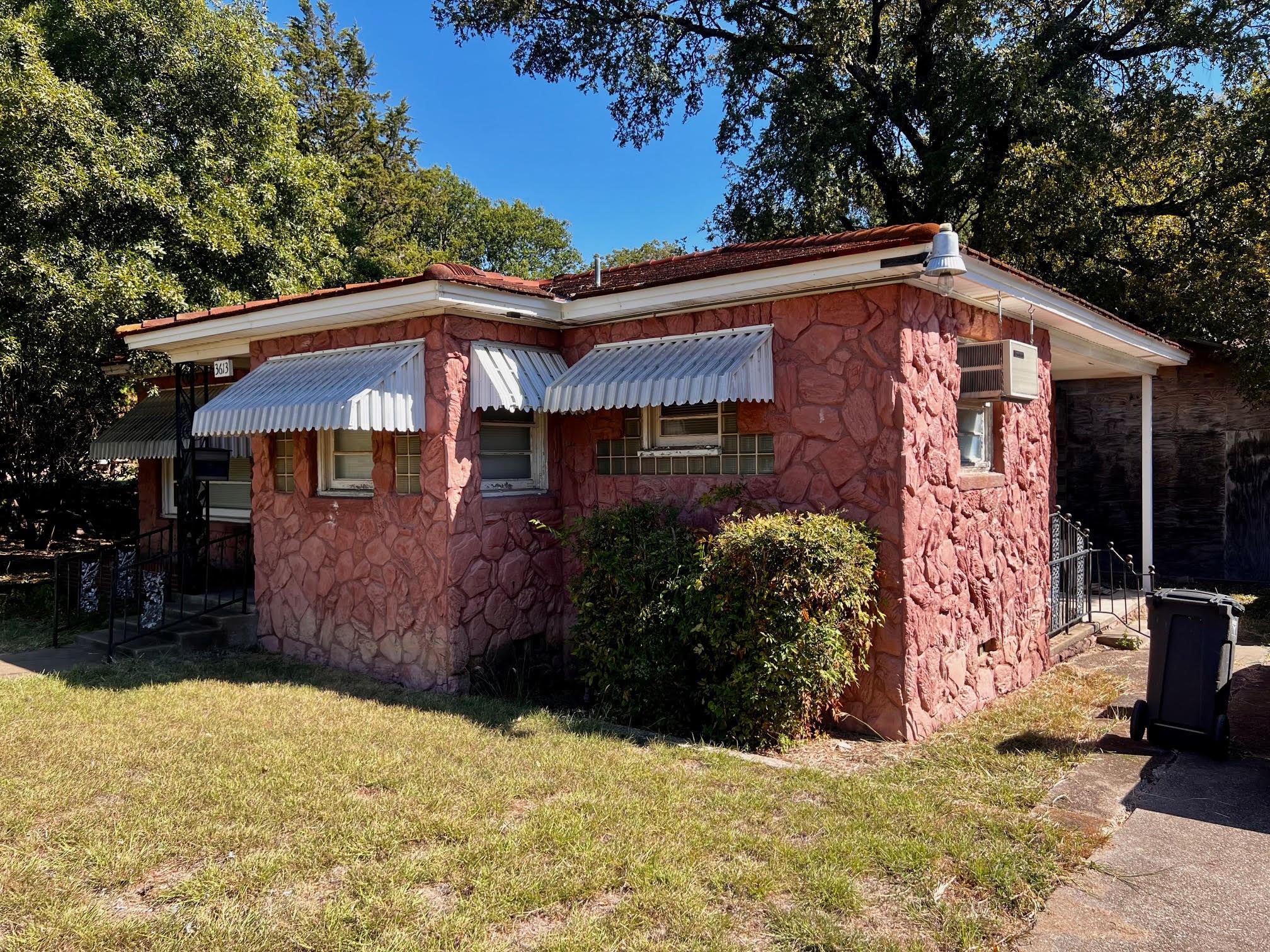 3613 Williams Road