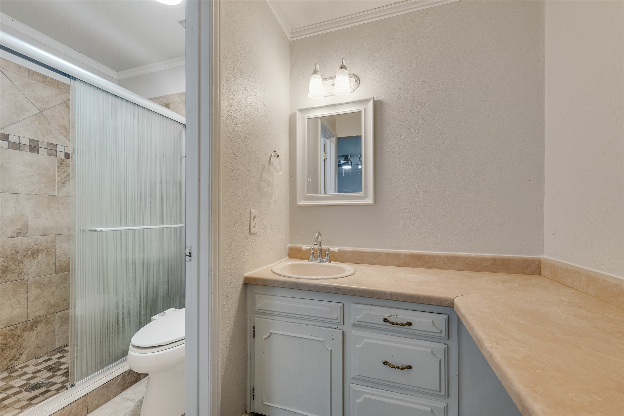 1432 Mount Vernon Drive