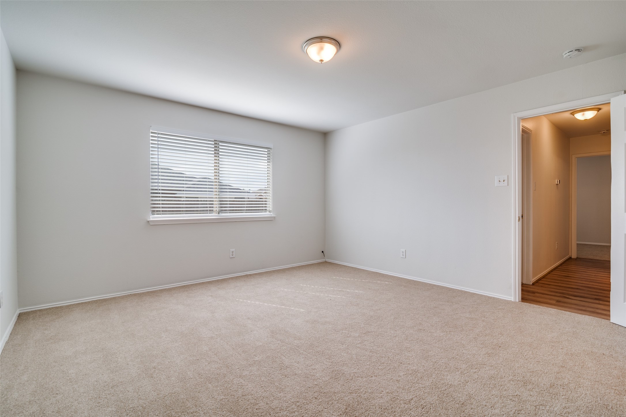 1501 Kelly Lane
