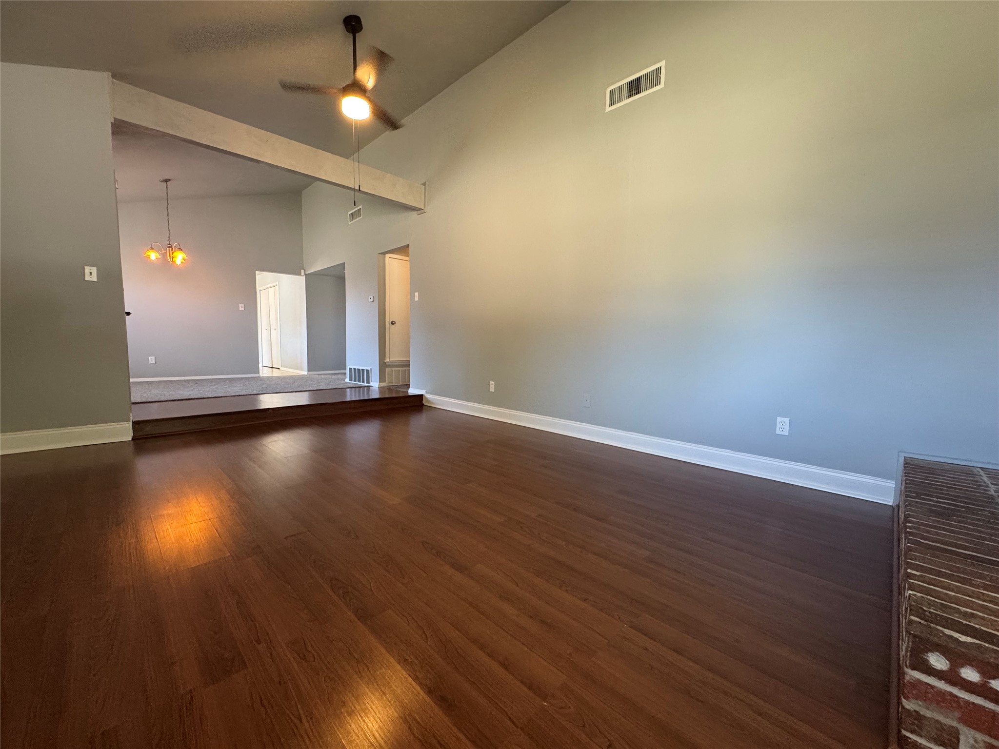 3406 Ivanhoe Lane
