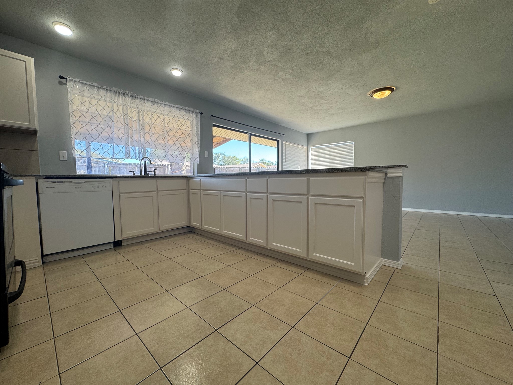3406 Ivanhoe Lane