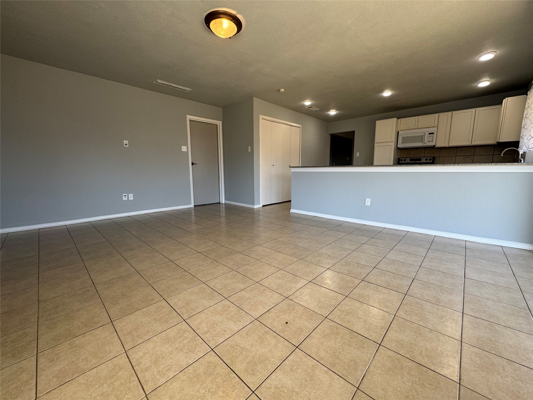 3406 Ivanhoe Lane