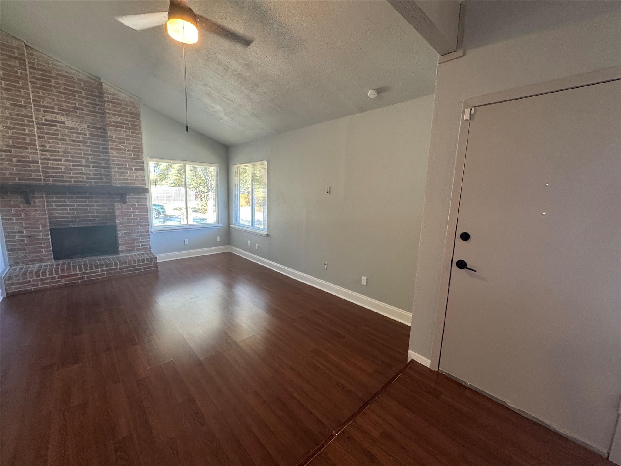 3406 Ivanhoe Lane