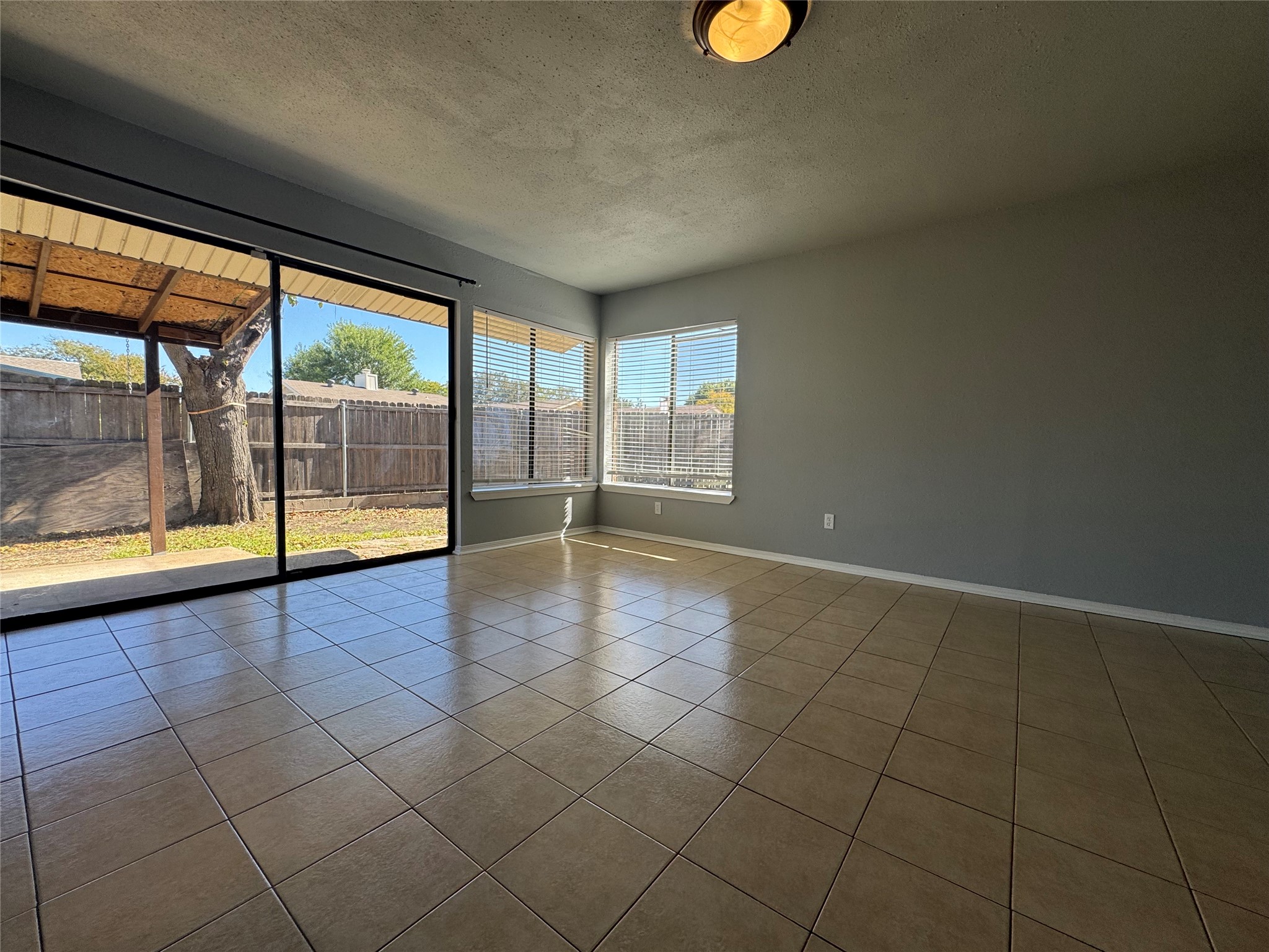 3406 Ivanhoe Lane