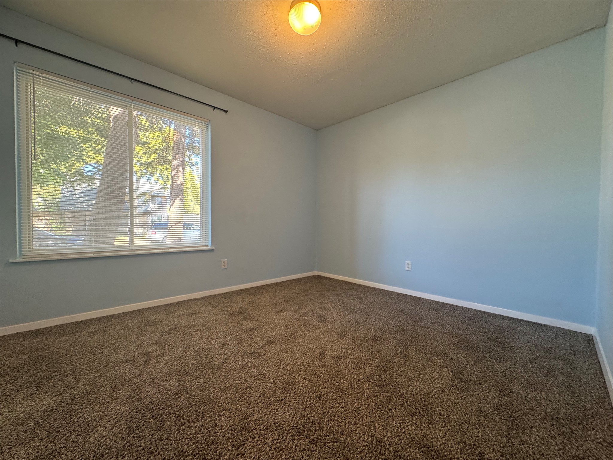 3406 Ivanhoe Lane
