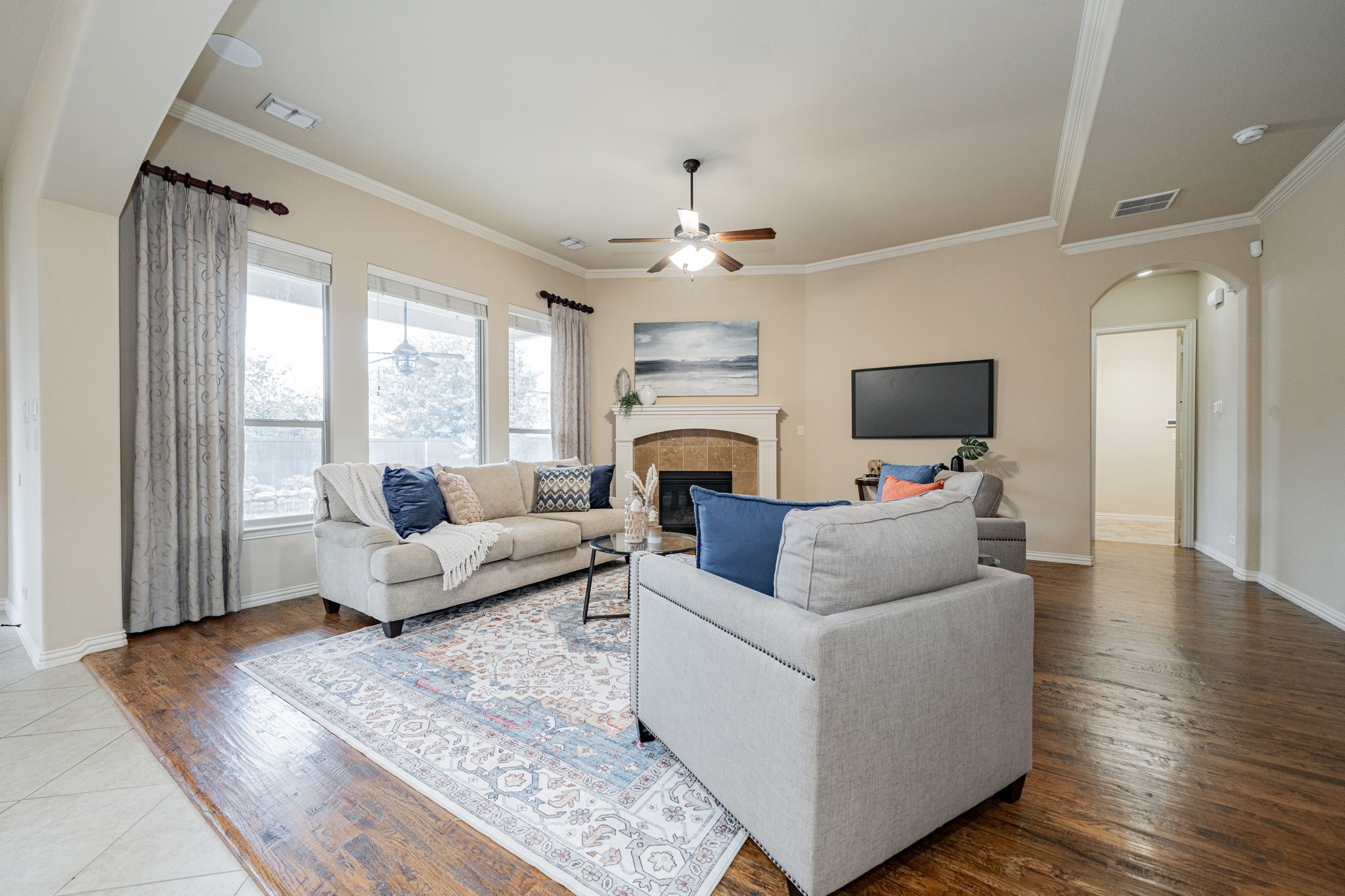 668 Featherstone Drive