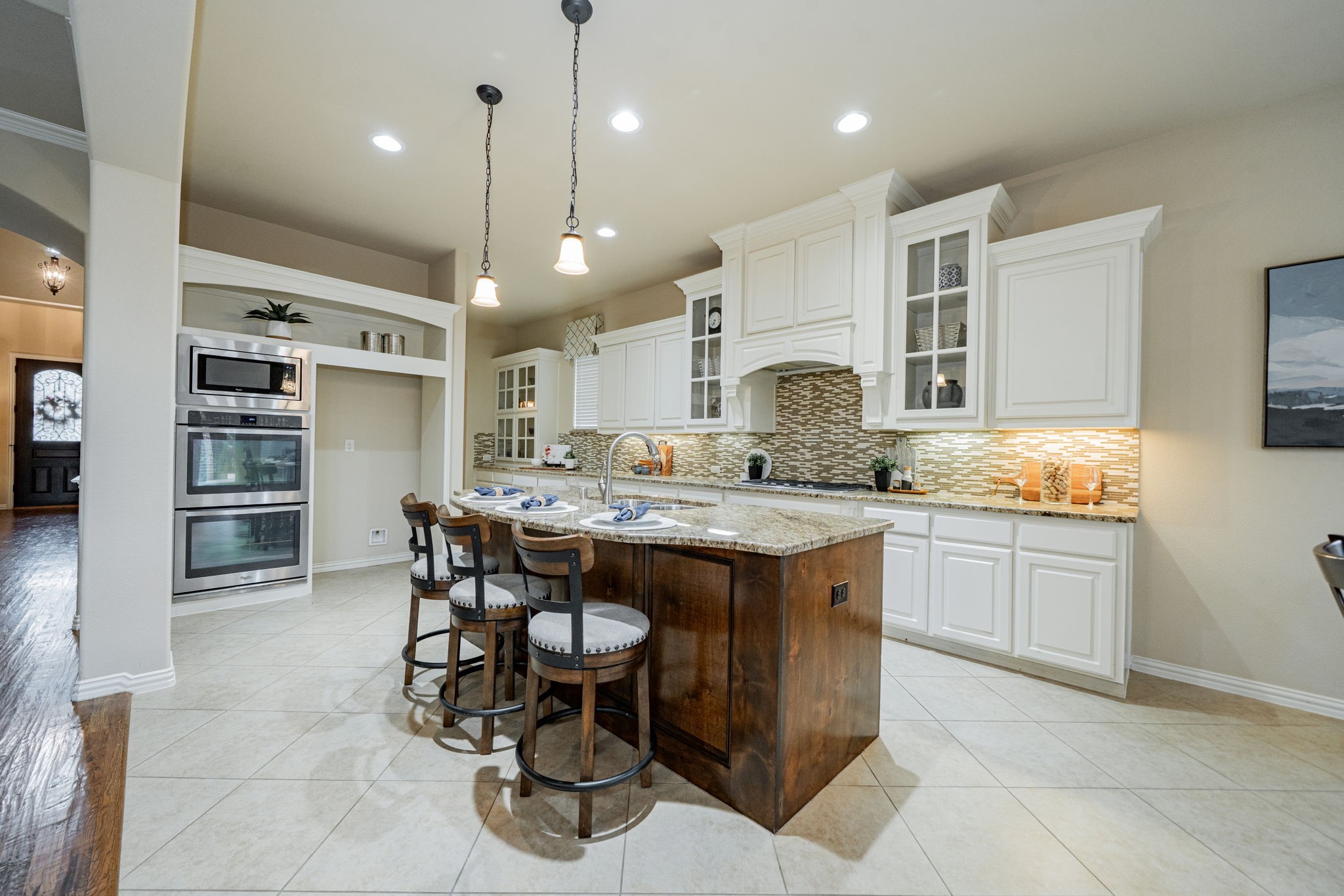 668 Featherstone Drive