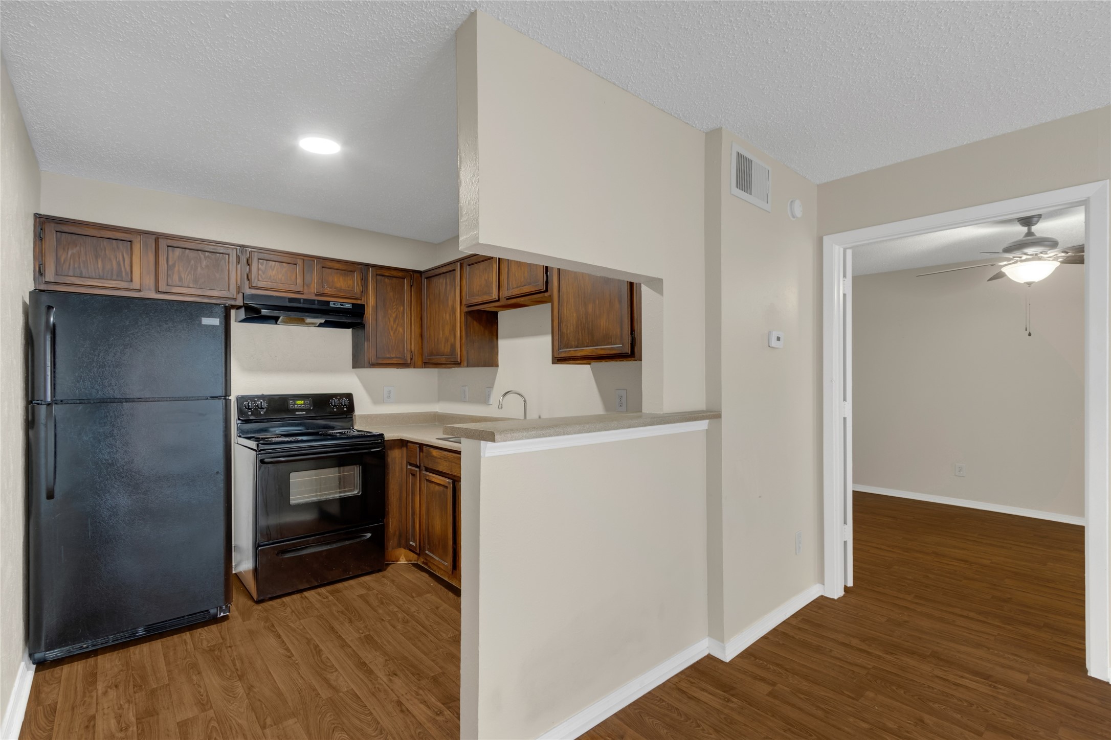 18333 Roehampton Drive 423