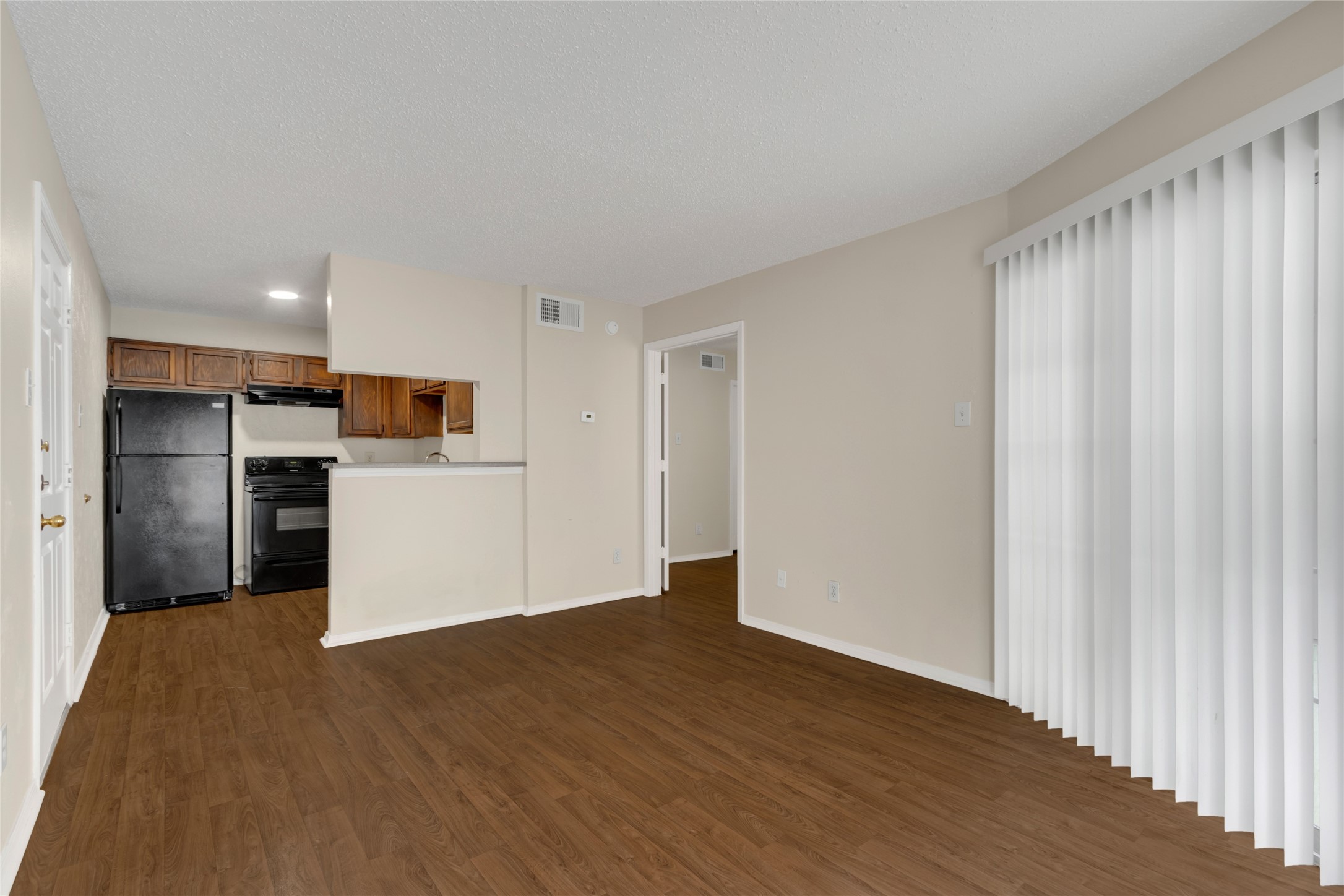 18333 Roehampton Drive 423