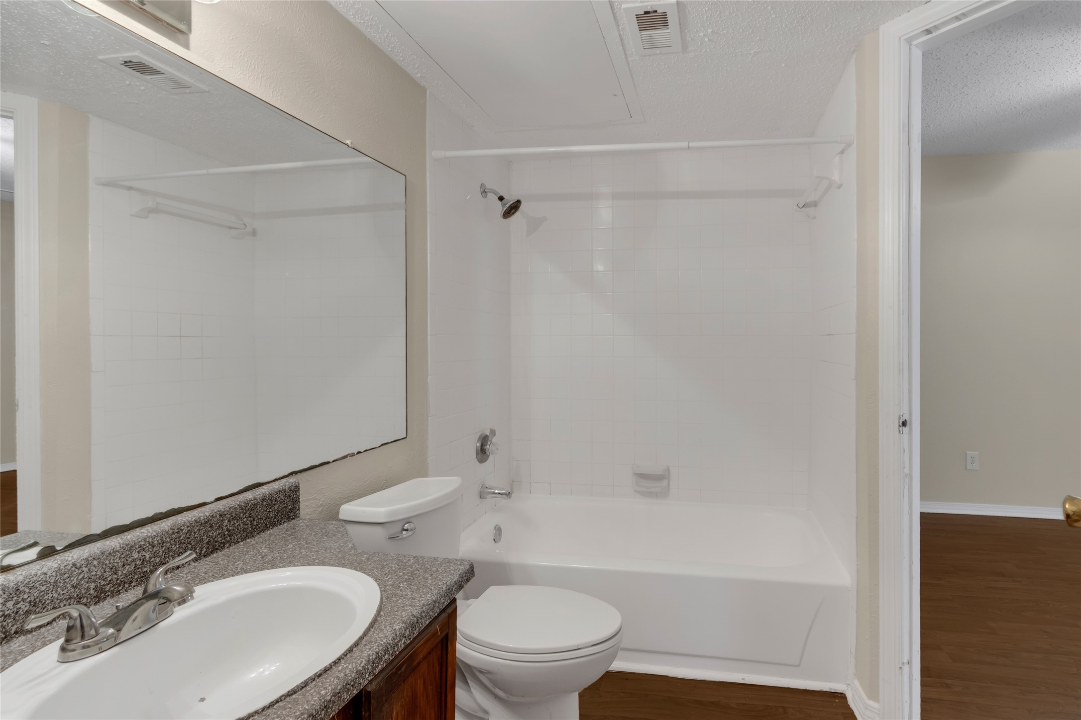 18333 Roehampton Drive 423