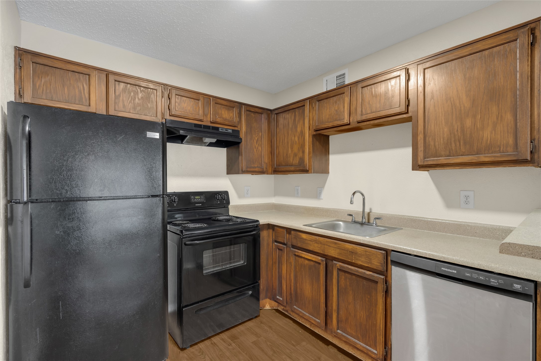 18333 Roehampton Drive 423
