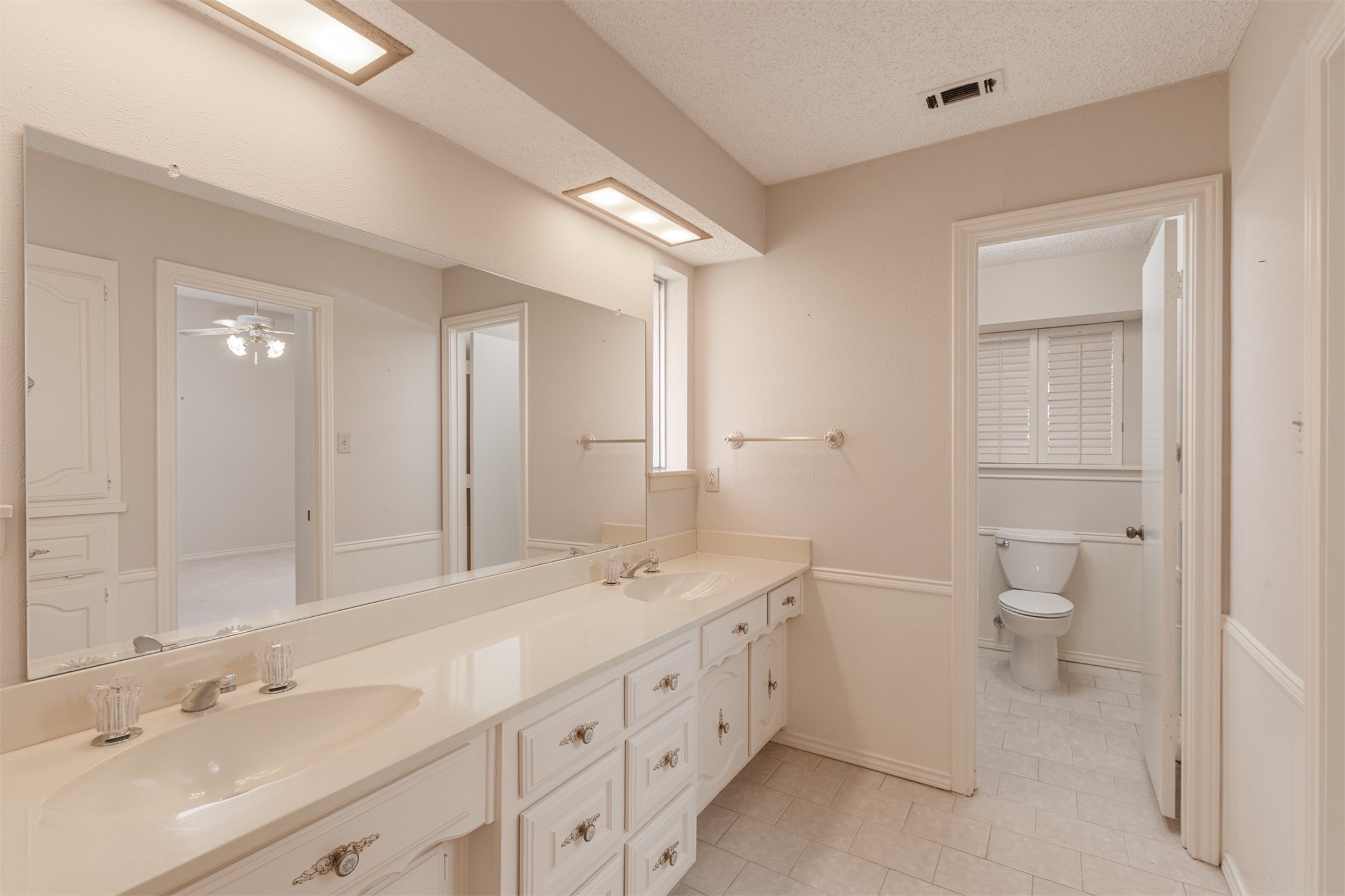 9064 Maple Glen Drive