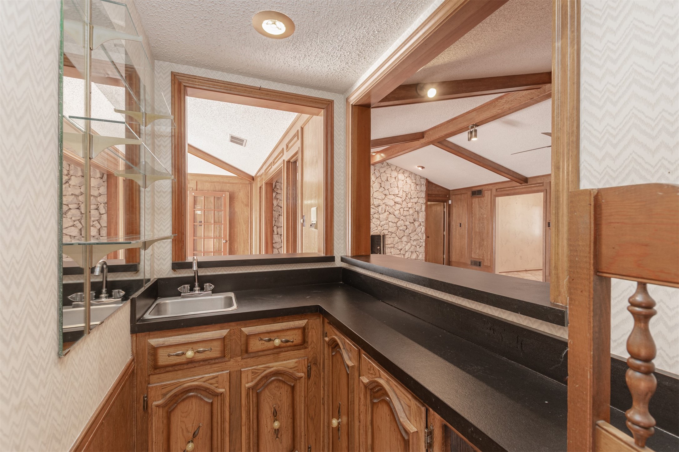 9064 Maple Glen Drive