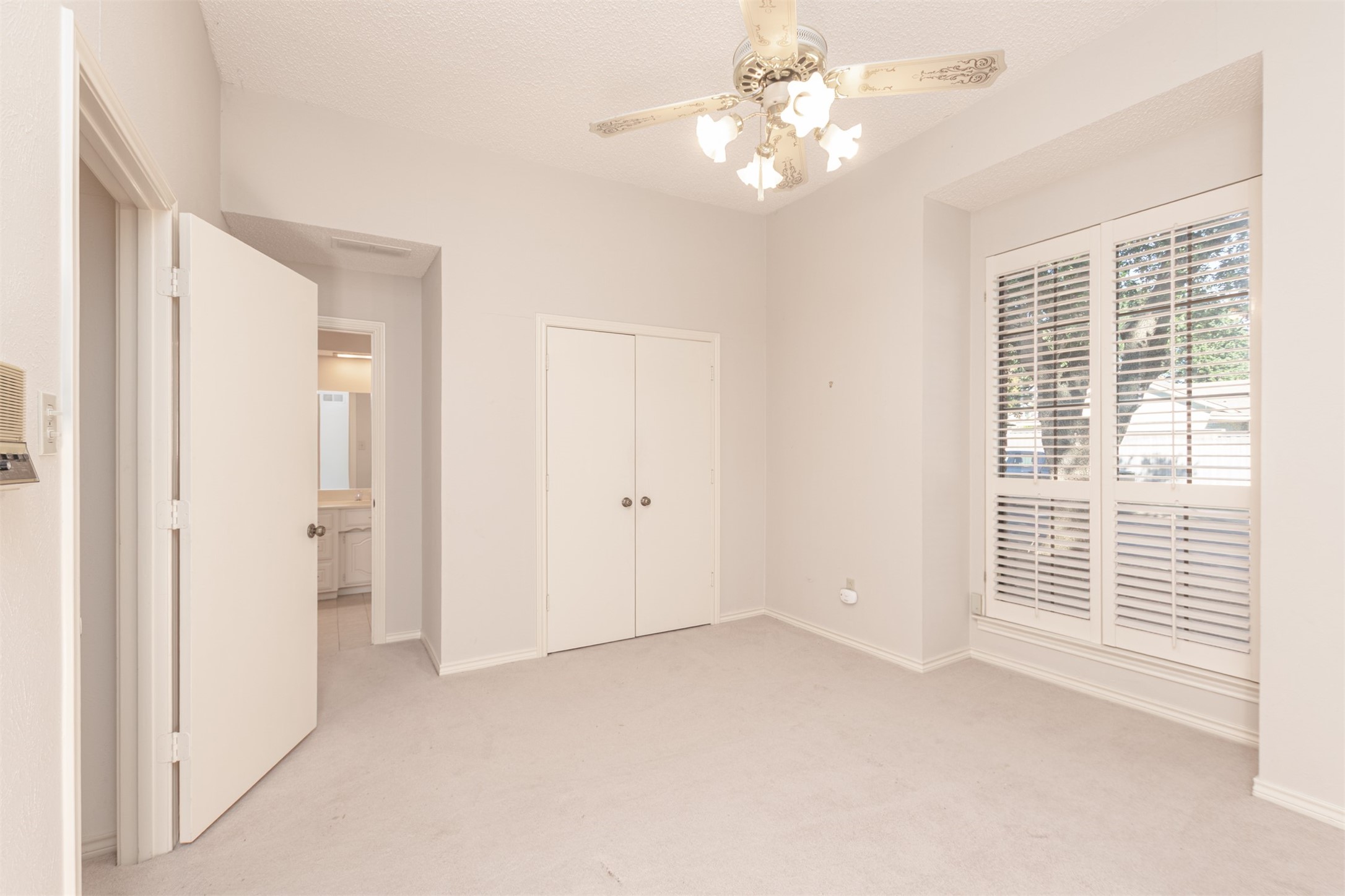 9064 Maple Glen Drive