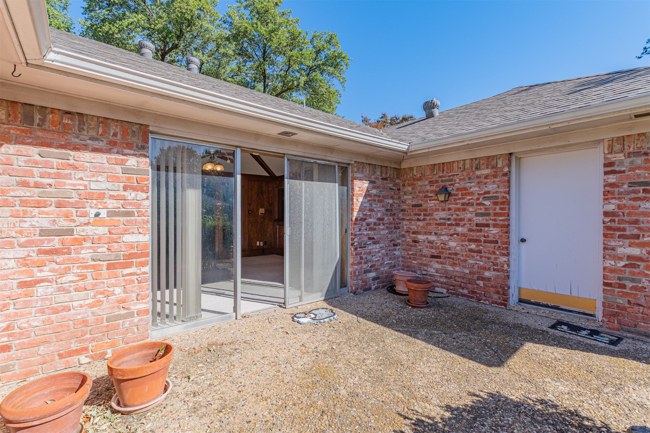 9064 Maple Glen Drive