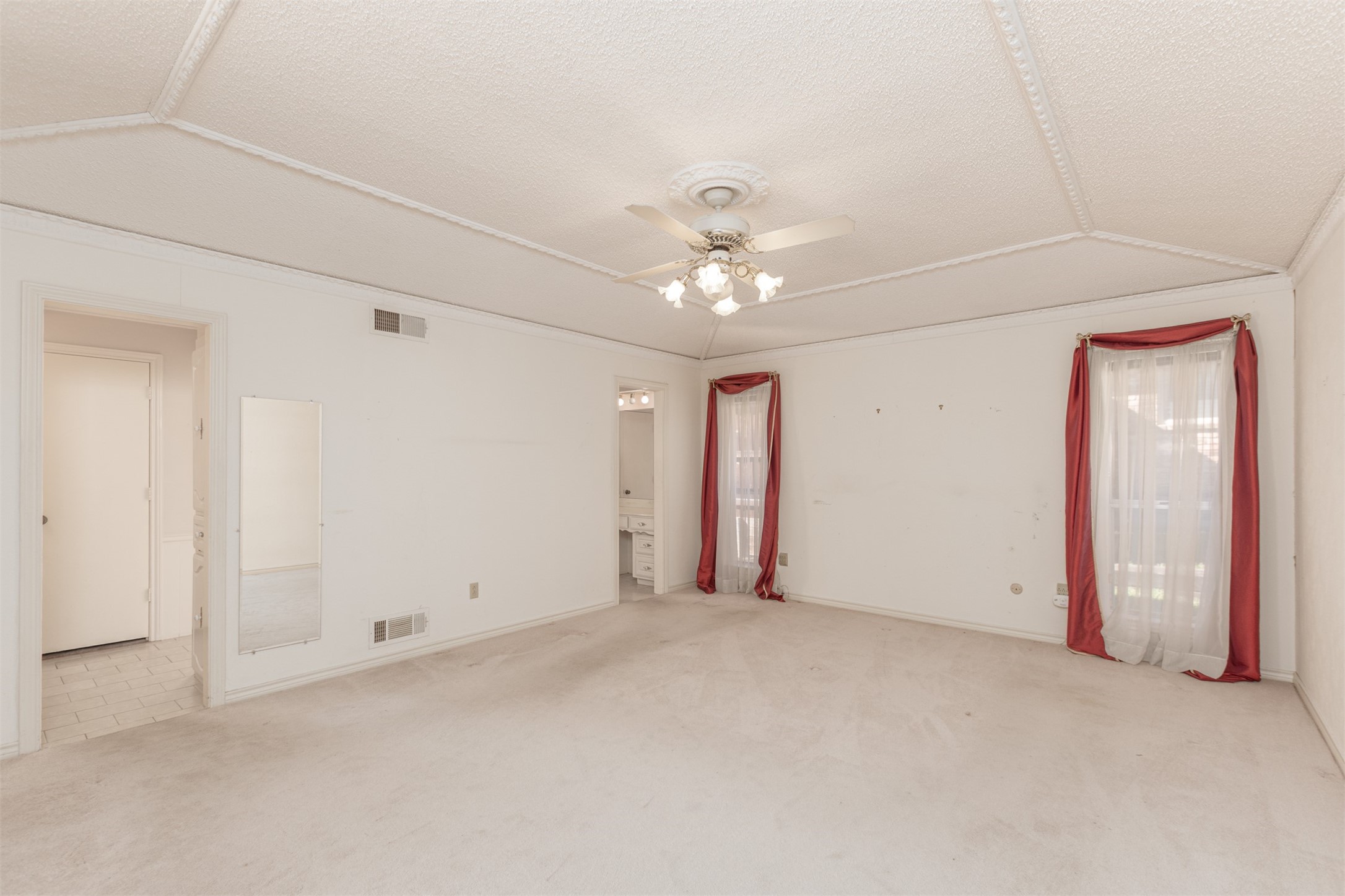 9064 Maple Glen Drive