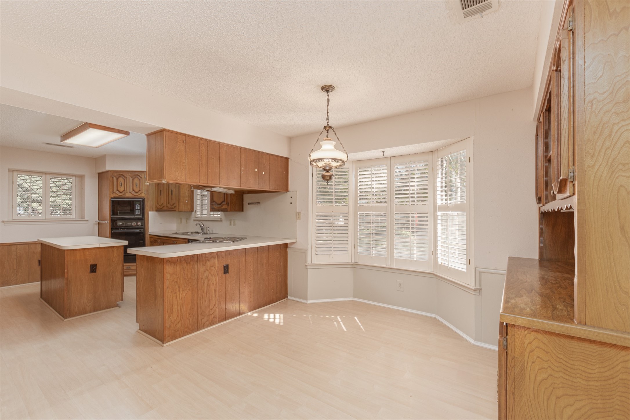 9064 Maple Glen Drive