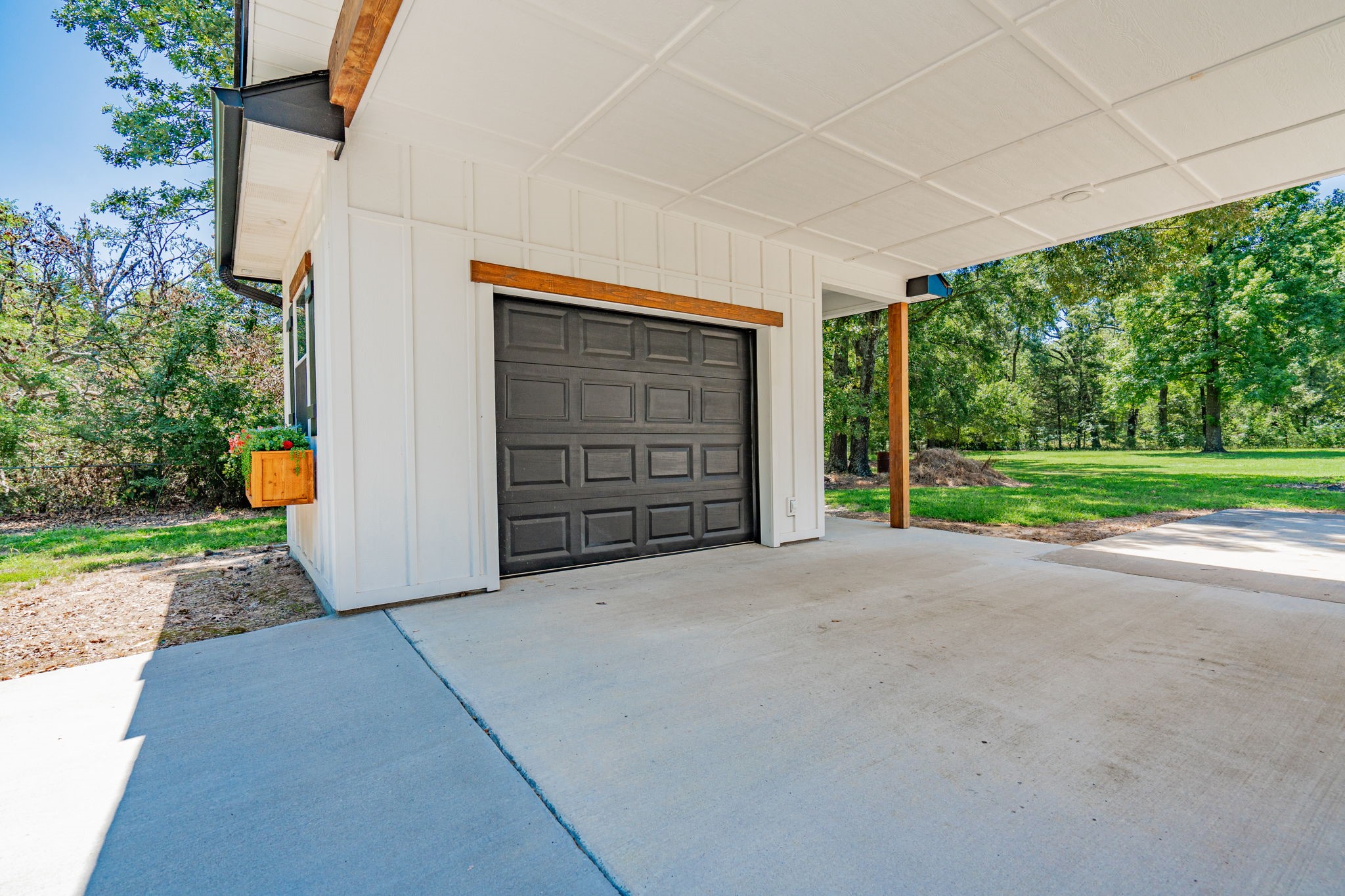 1917 County Road 1460