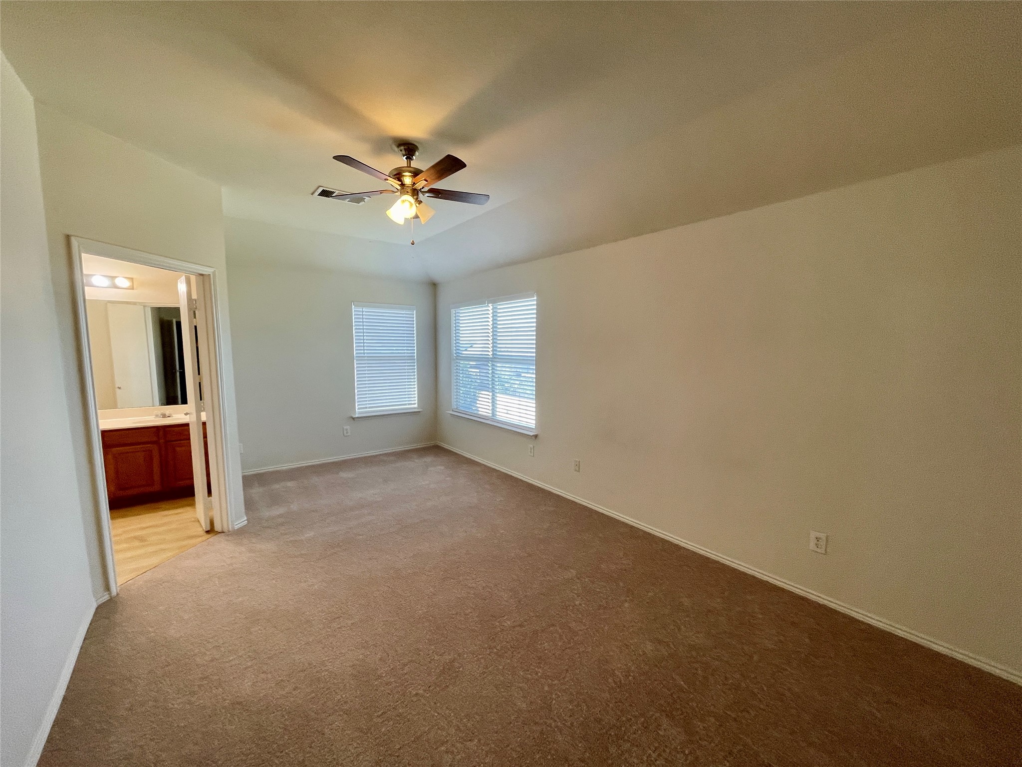 3008 Winding Meadow Trail