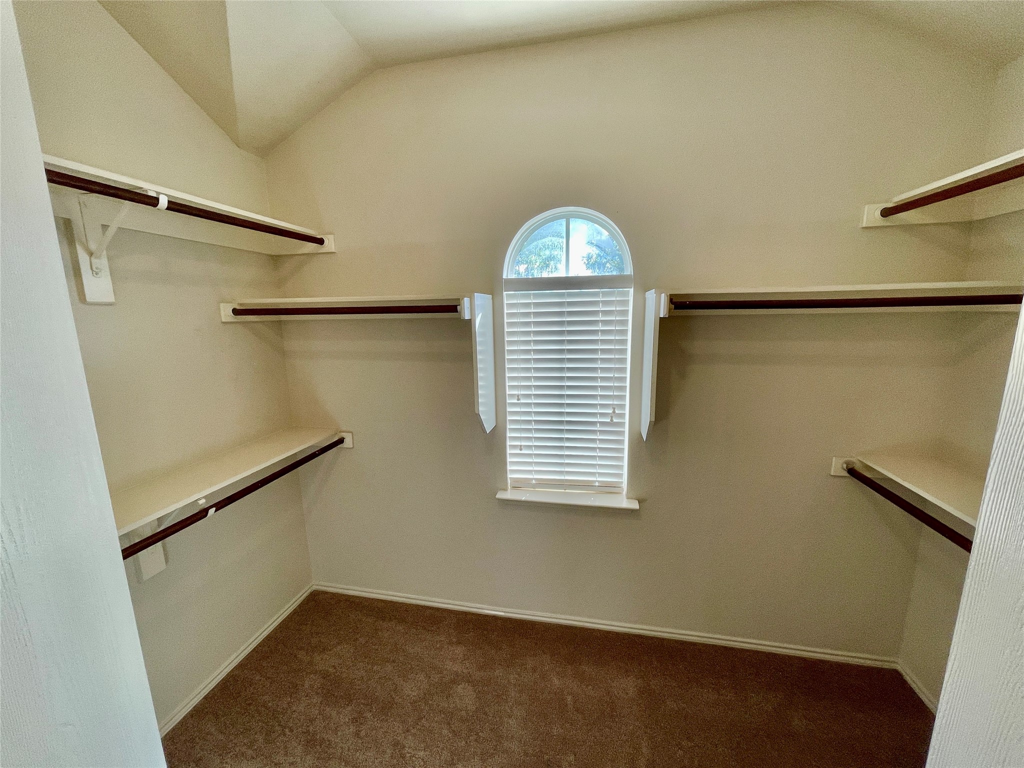 3008 Winding Meadow Trail