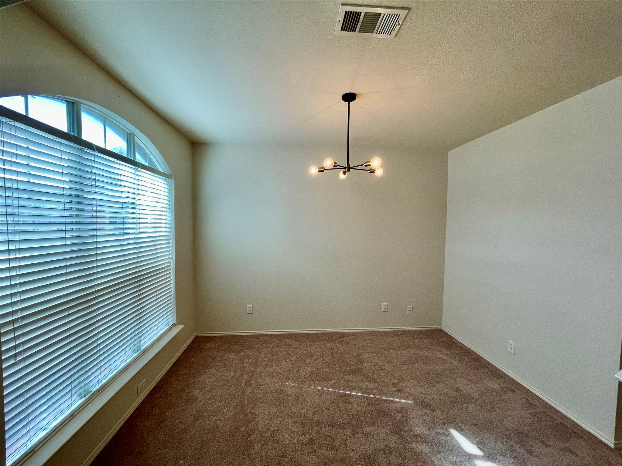 3008 Winding Meadow Trail